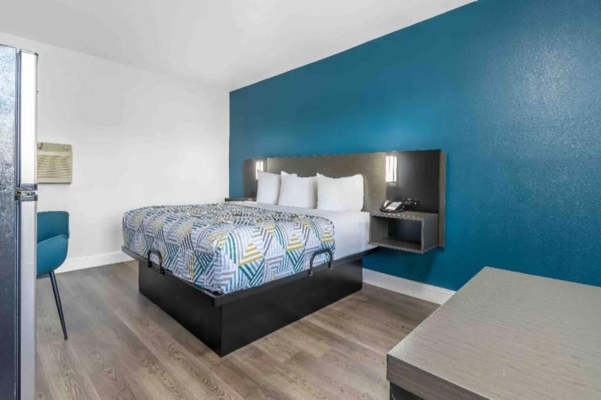 Bed Room