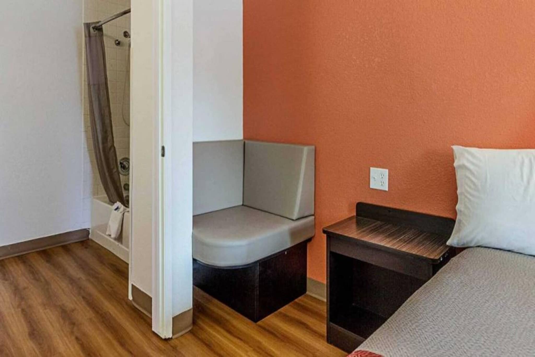 Bed Room