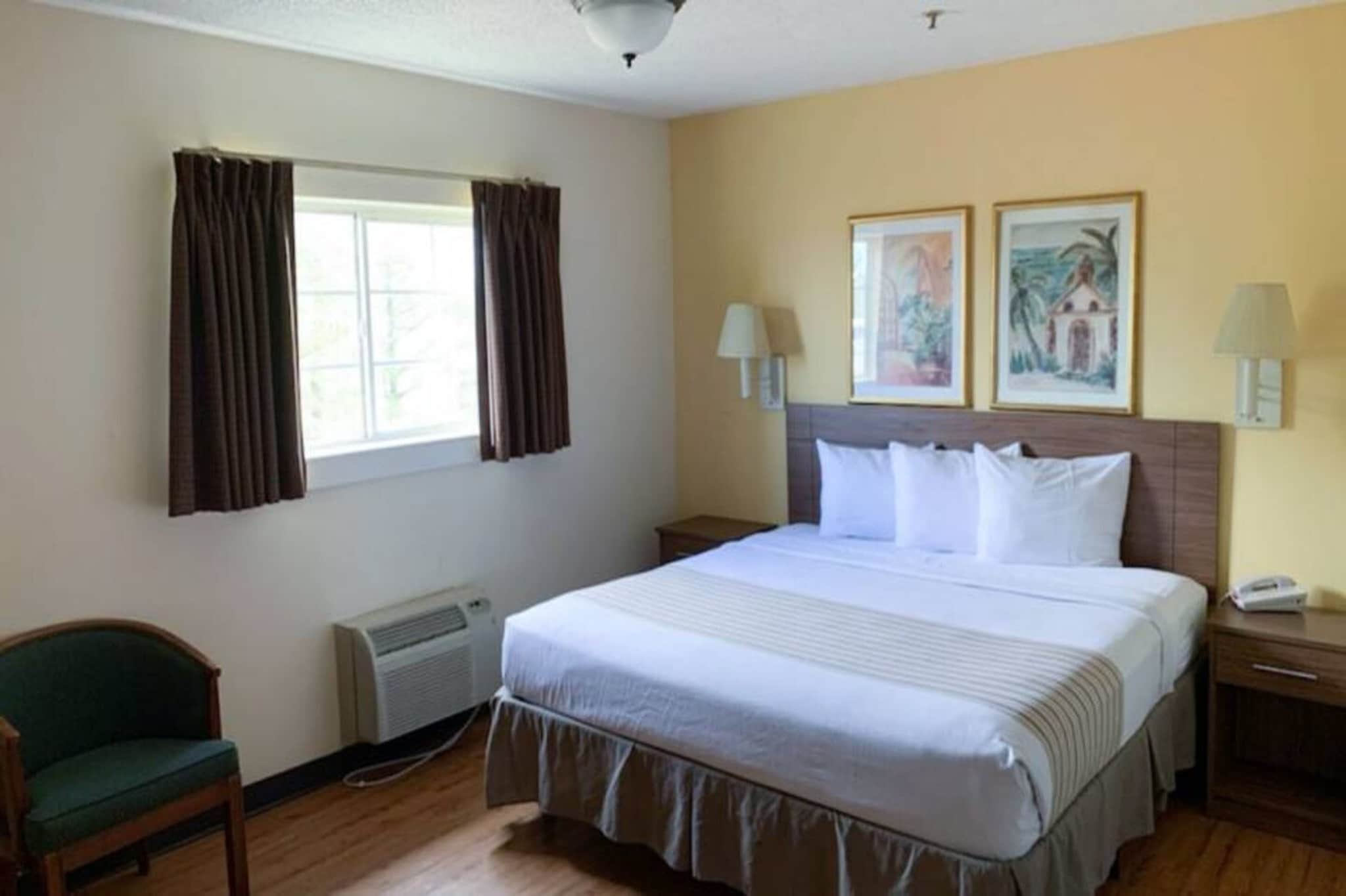 Bed Room