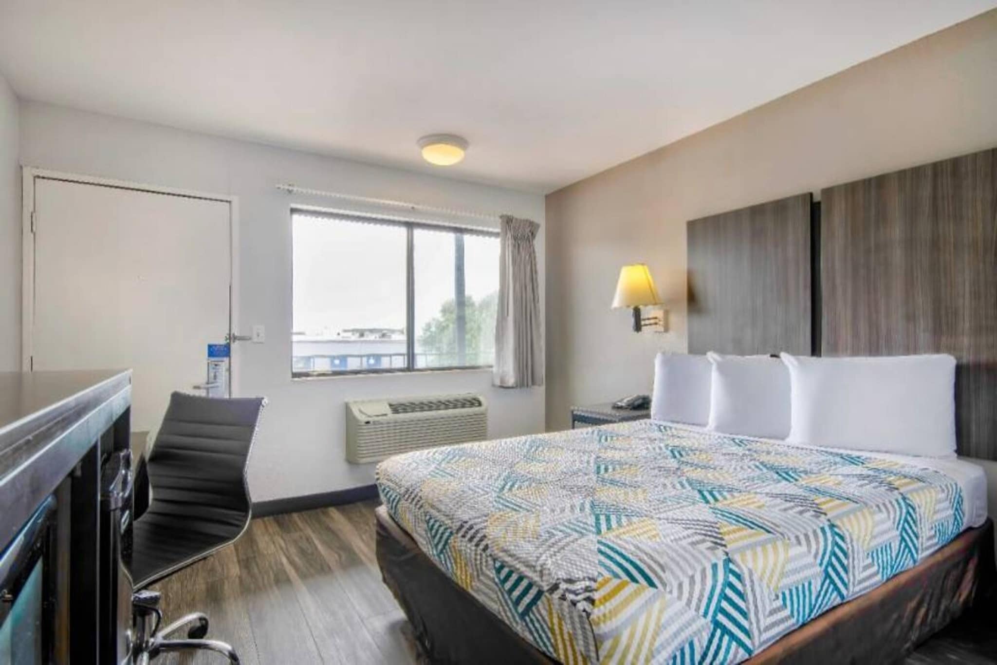Bed Room