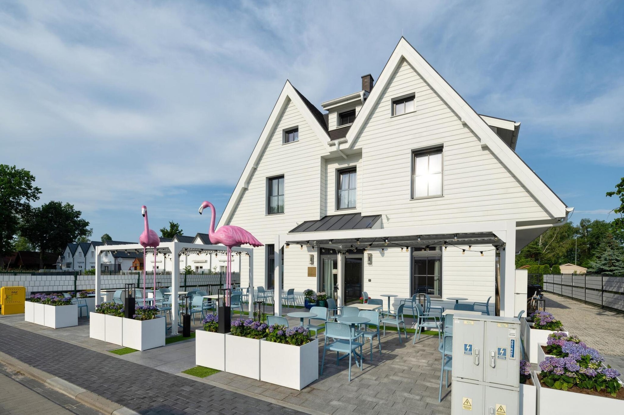 Exterior Summer