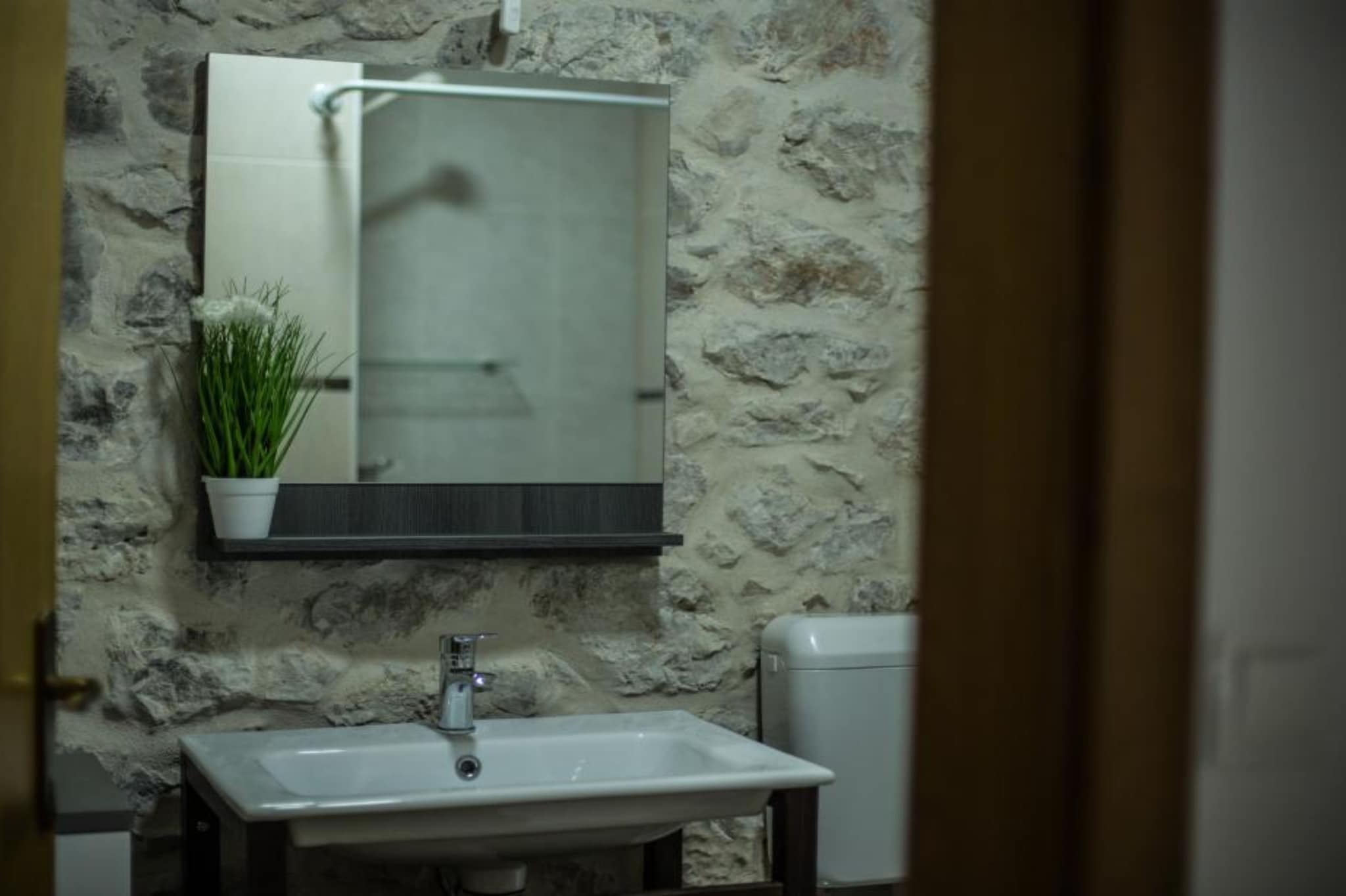 Apartments Stone House Murter - Two Bedroom Apartment with Balcony-Bathroom