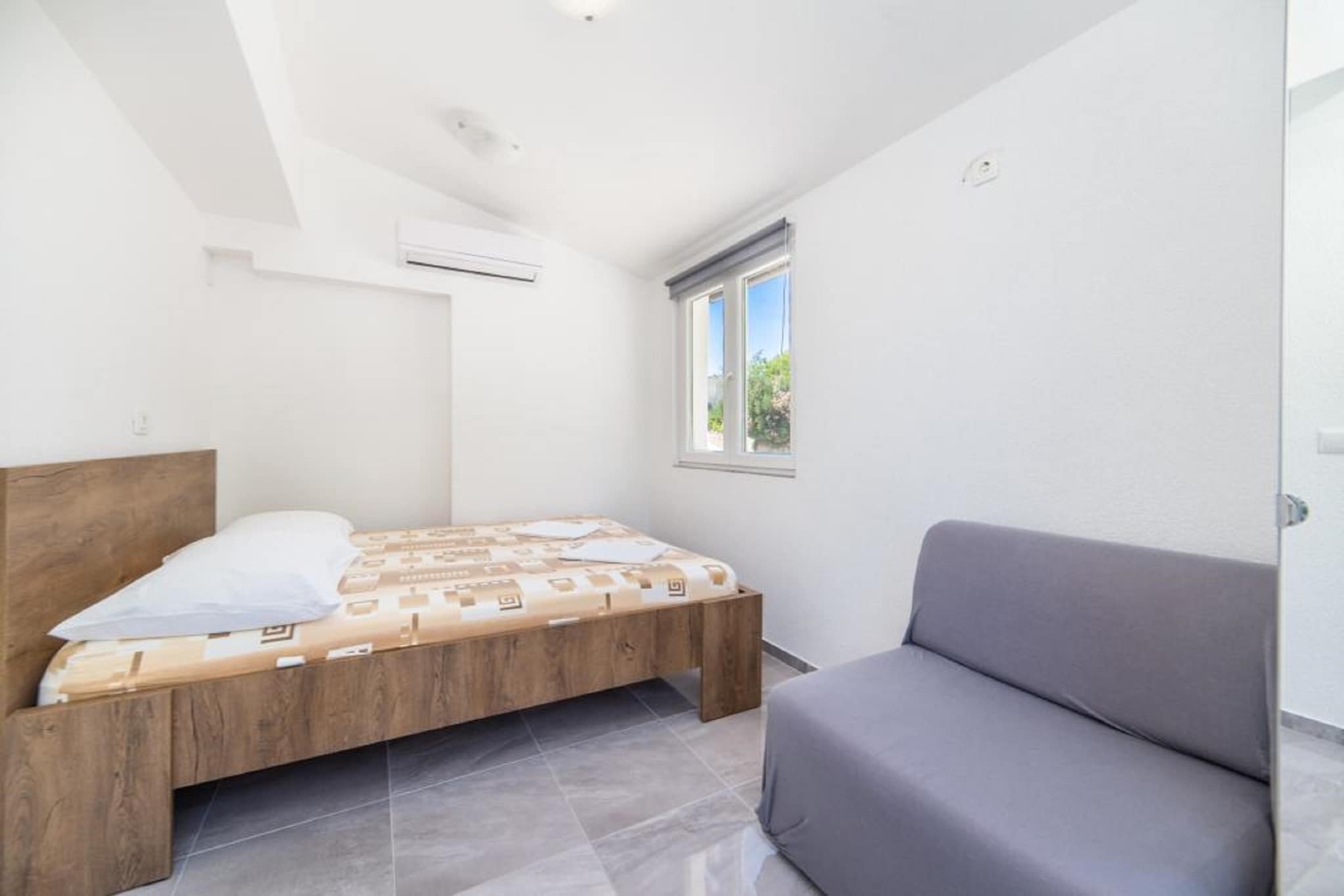 Studio Apartment With Balcony (A1)