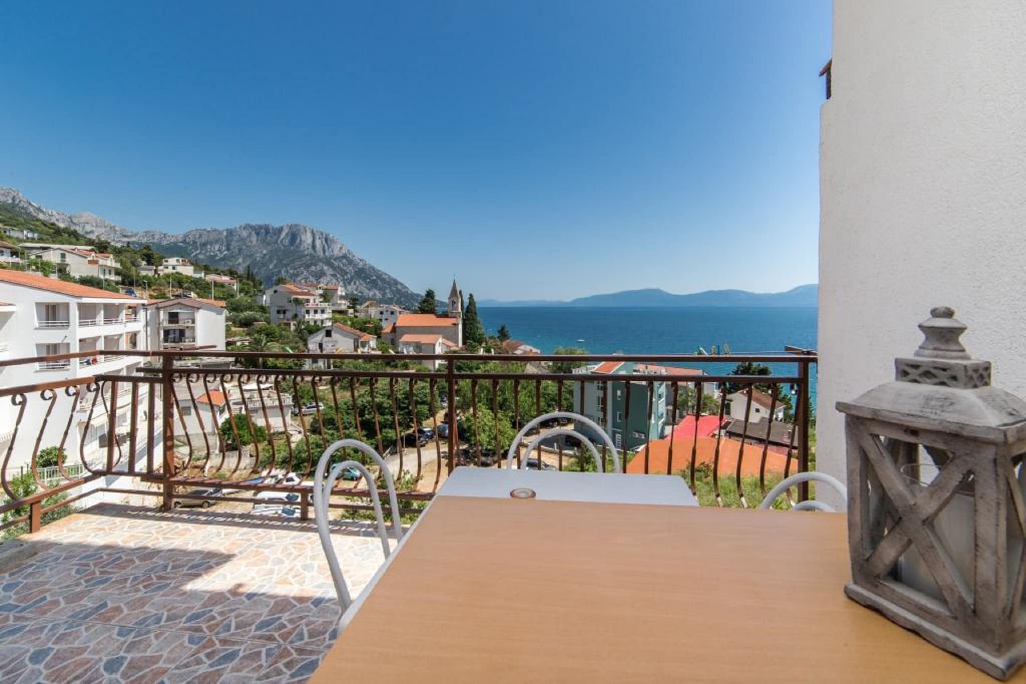 Two Bedroom Apartment With Balcony (A2)-Terrasbalkon