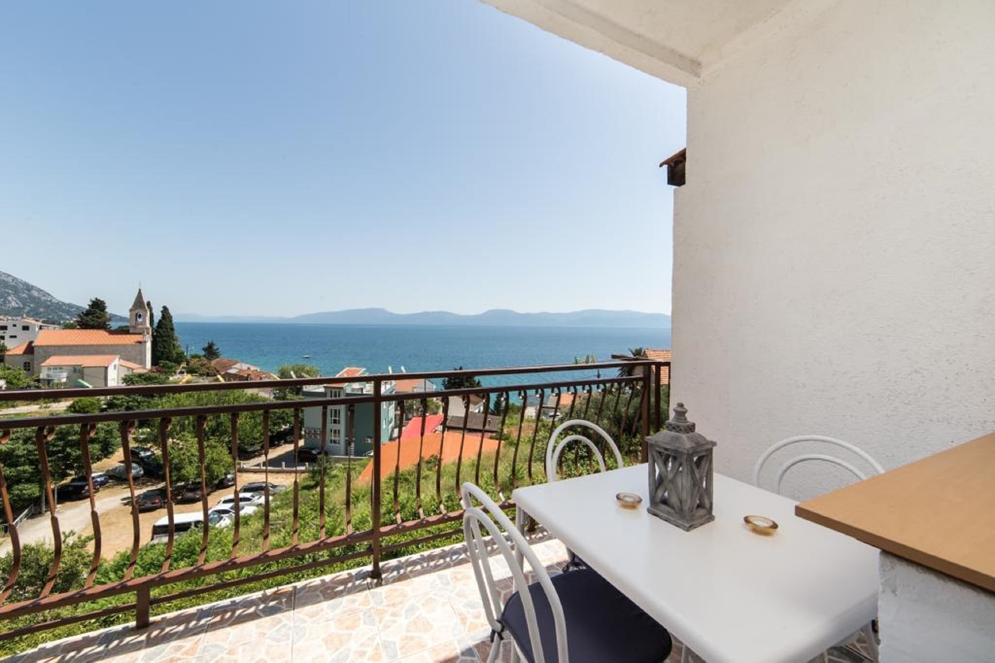 Two Bedroom Apartment With Balcony (A2)-Terrasbalkon