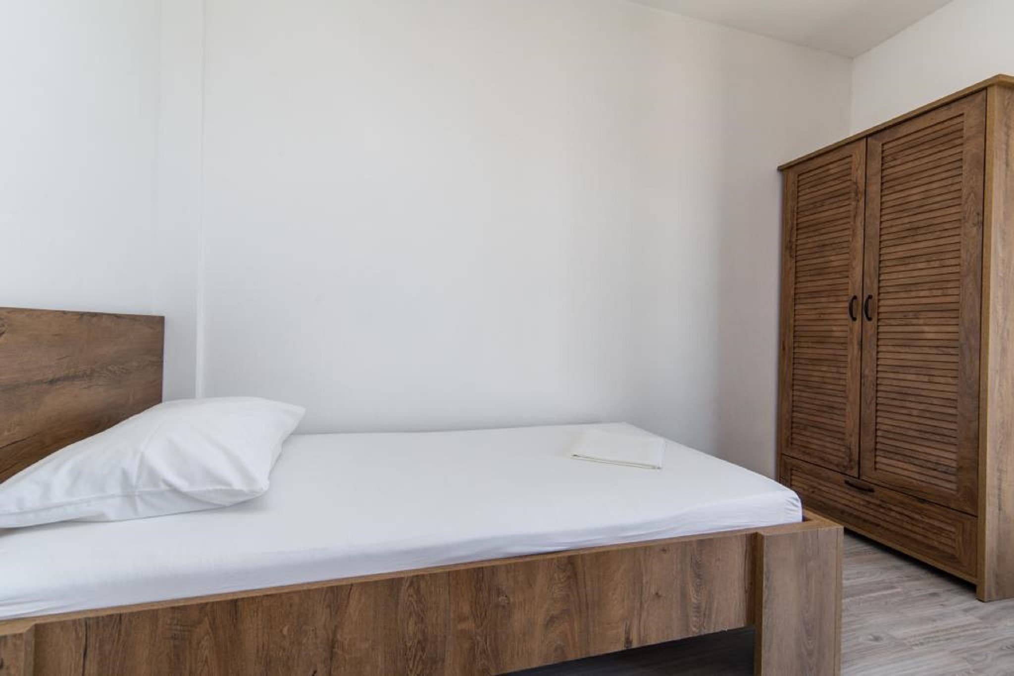 One Bedroom Apartment With Balcony (A3)-Slaapkamer