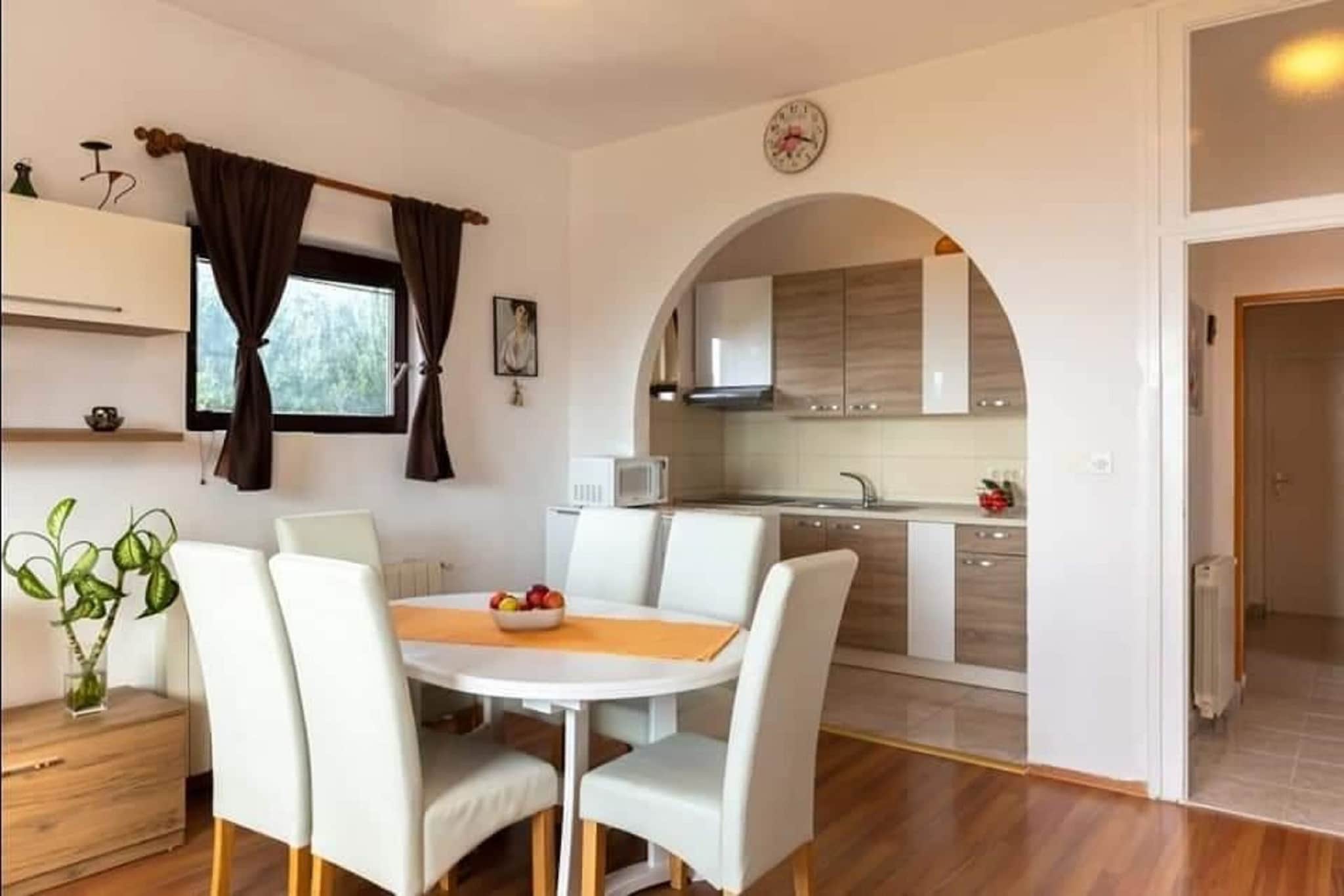 Two Bedroom Apartment With Terrace (A4)