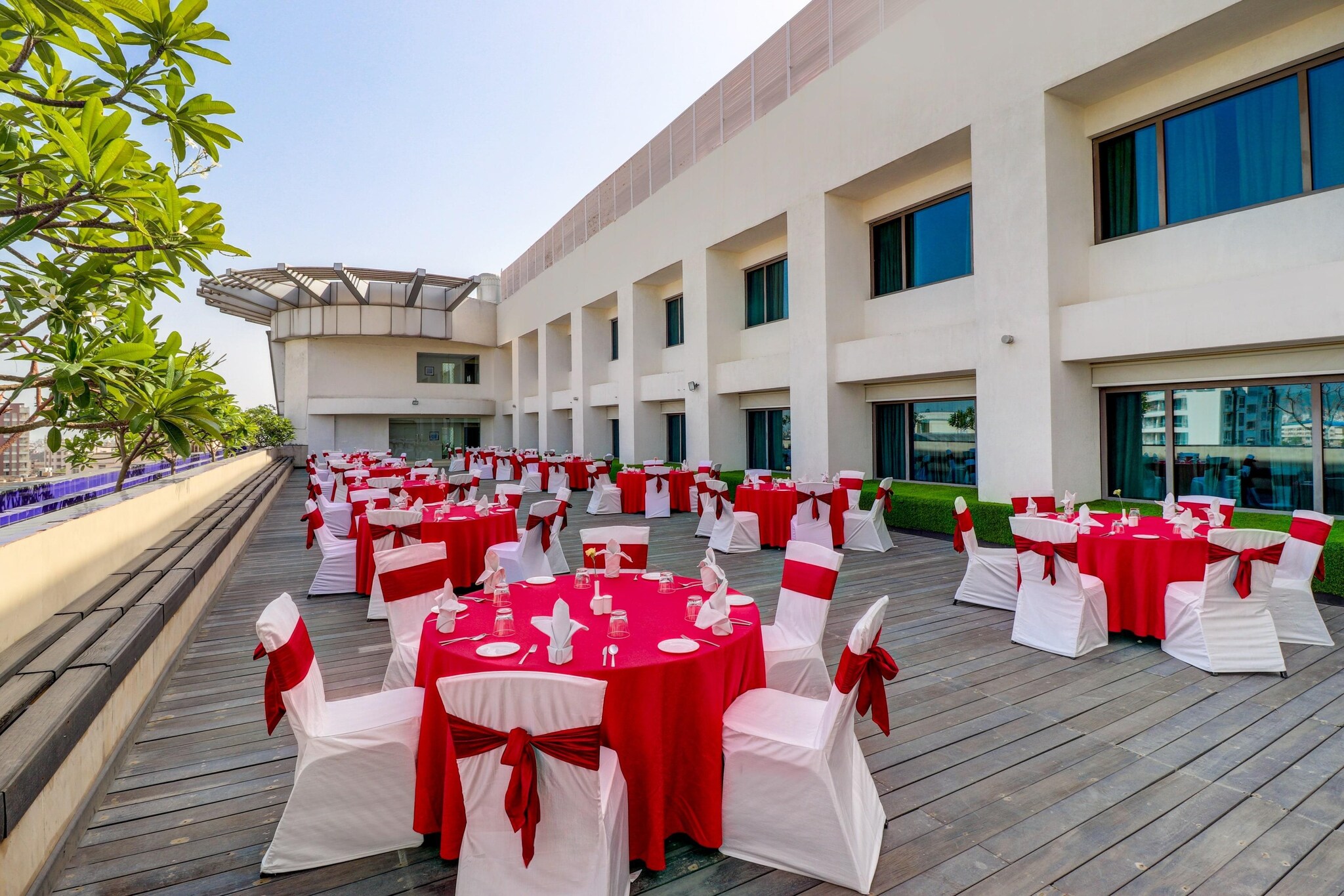 Luxury Hotel in Jaipur near Hawa Mahal