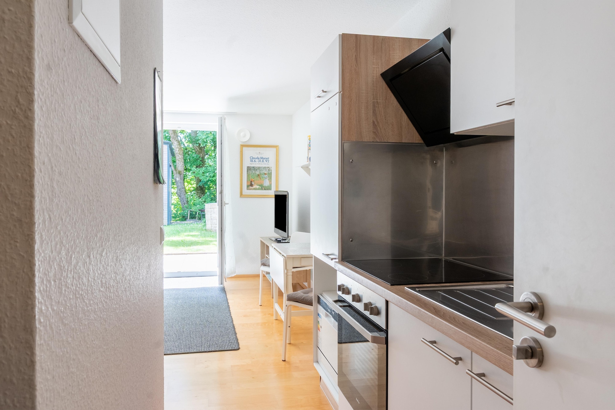 MOVE-Kitchen
