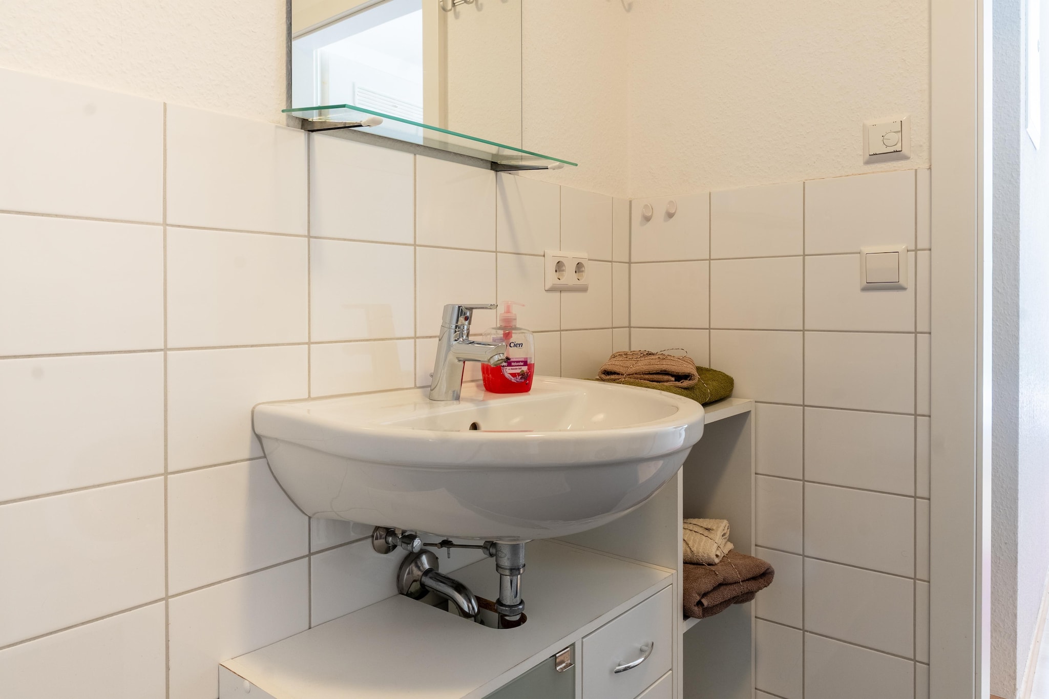 MOVE-Bathroom
