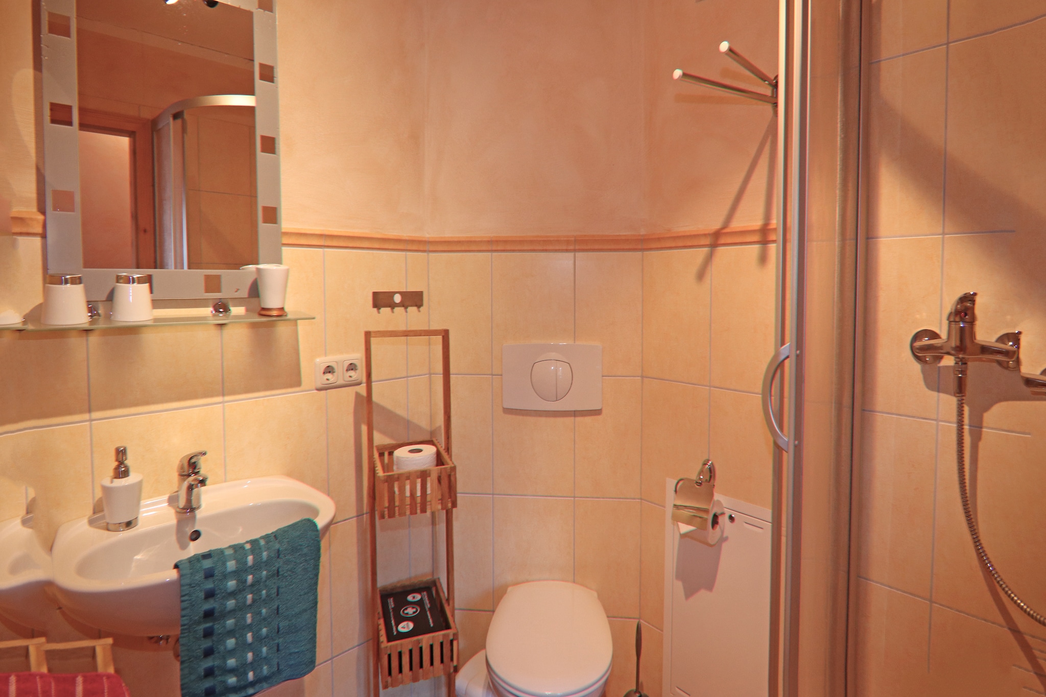 Ferienwohnung Backbord-Bathroom