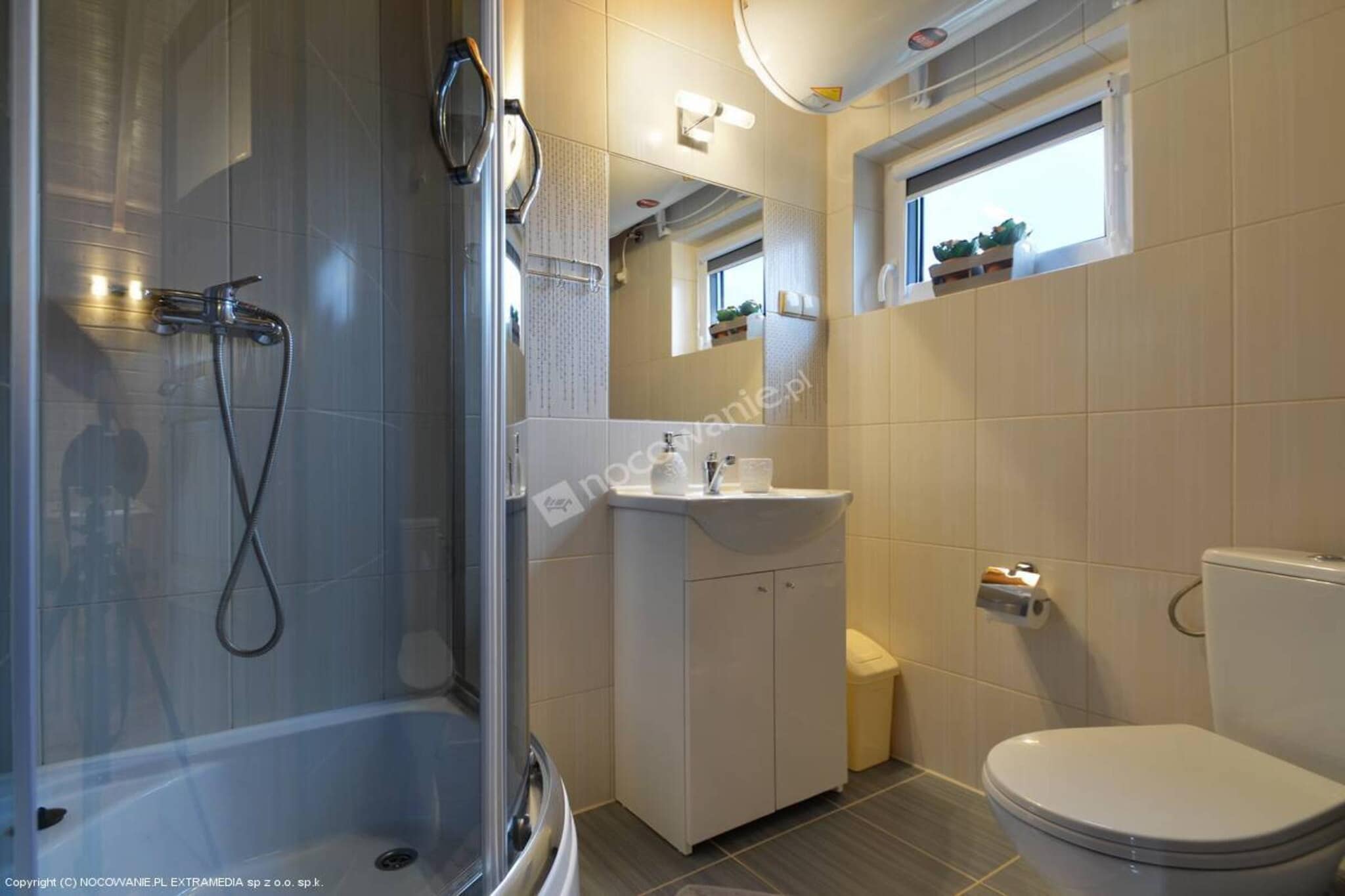 Piętrowe domki wakacyjne w Pleśnej-Badkamer