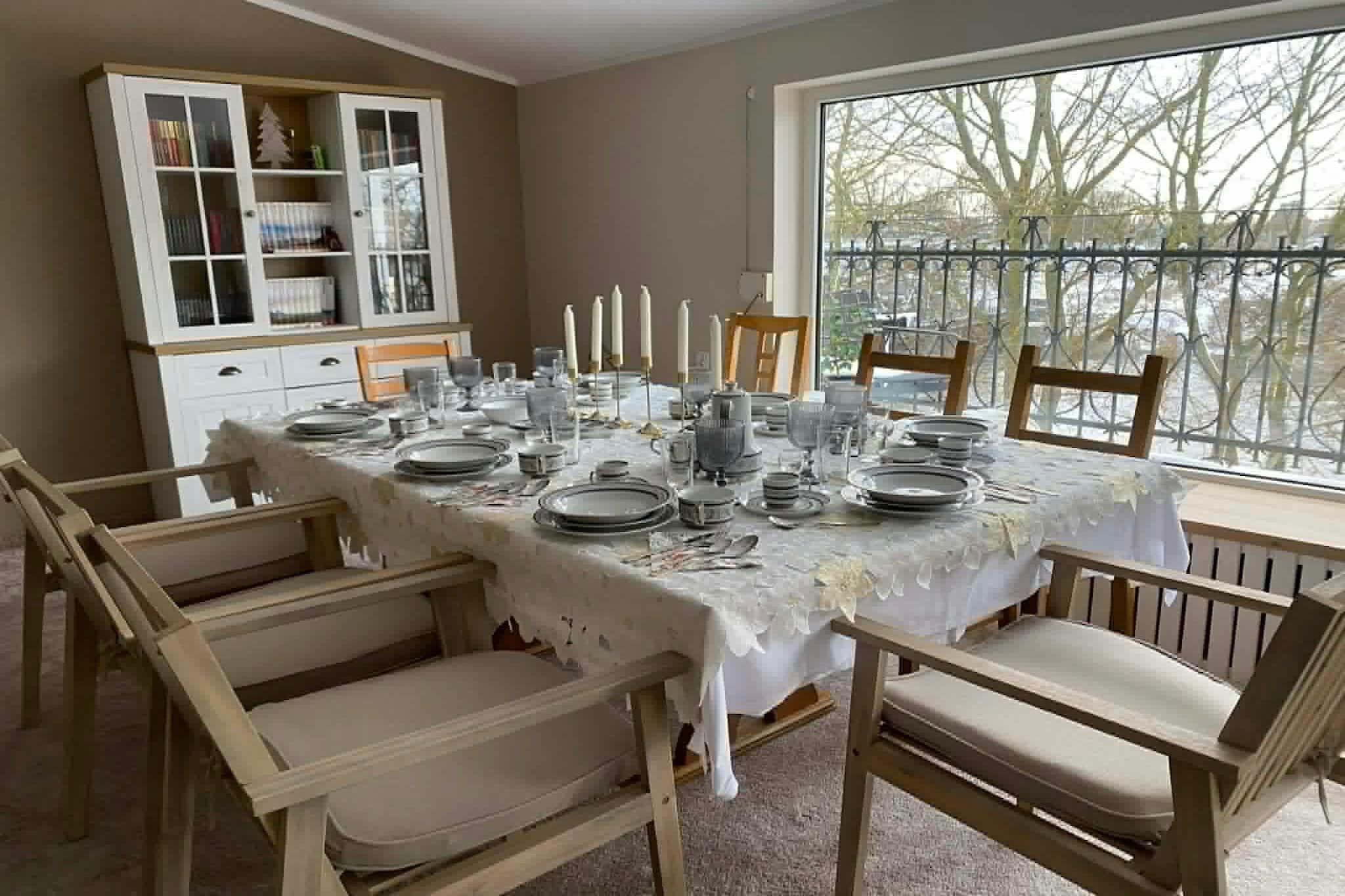 Apartament 8-osobowy Kołobrzeg-Eetkamer