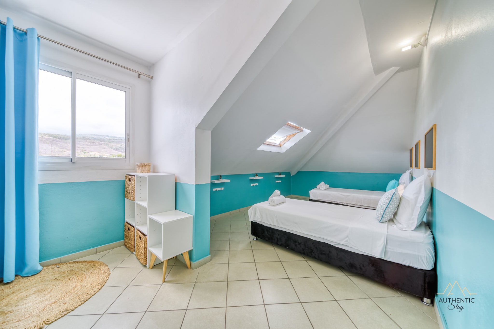 Kaz Lao - Grand Duplex 4* à L'Ermitage Les Bains-Bedroom