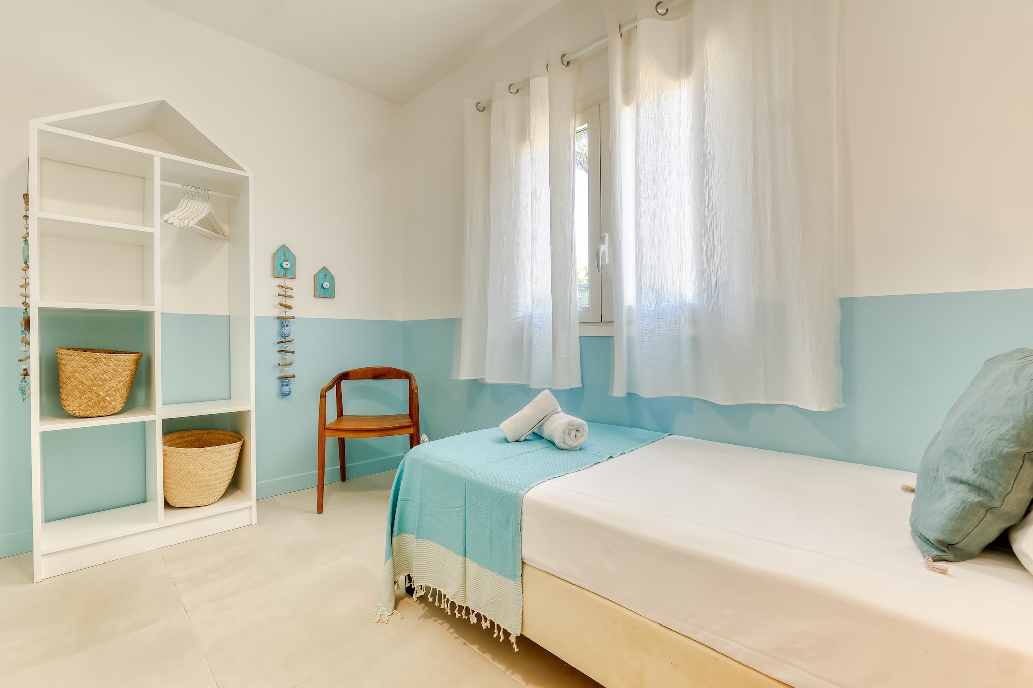 Kaz Livingston - Rez de Villa 4* à la Saline-Image-tags.childrenroom