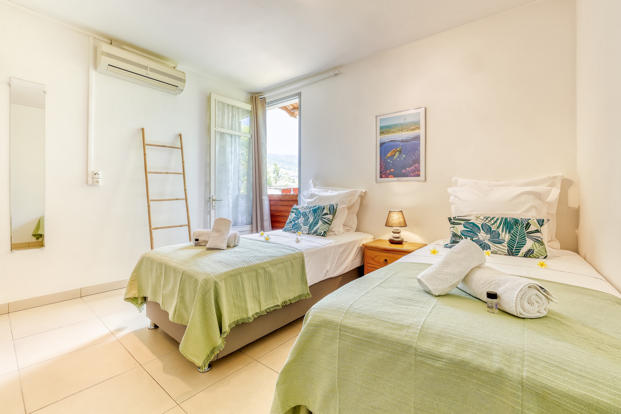 Kaz Santa Maria - Villa 3* à Saint Leu-Bedroom