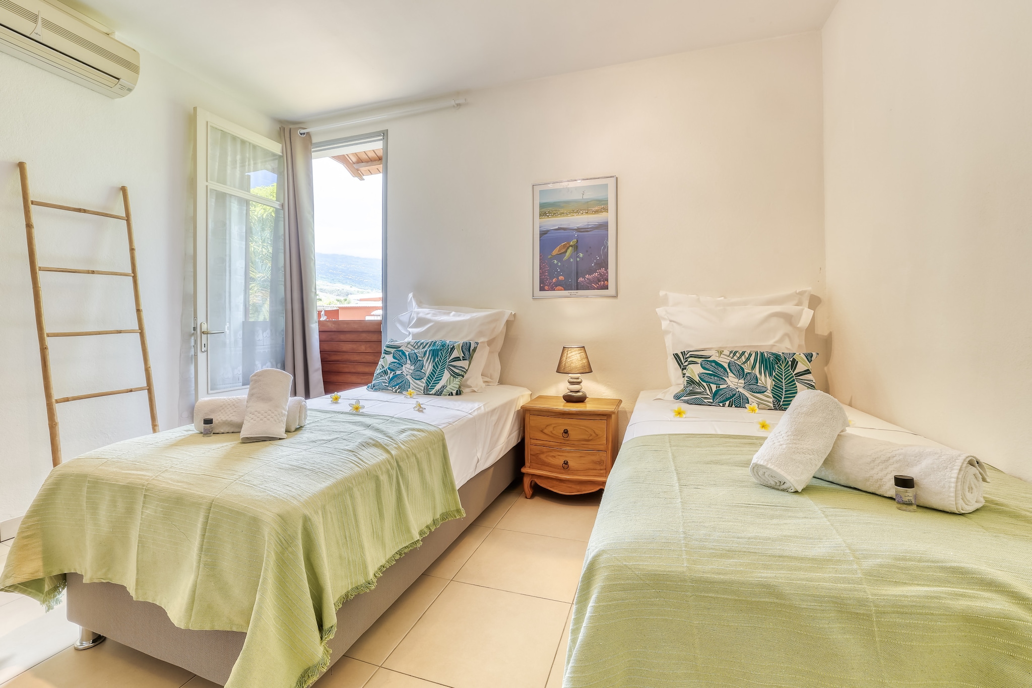 Kaz Santa Maria - Villa 3* à Saint Leu-Bedroom