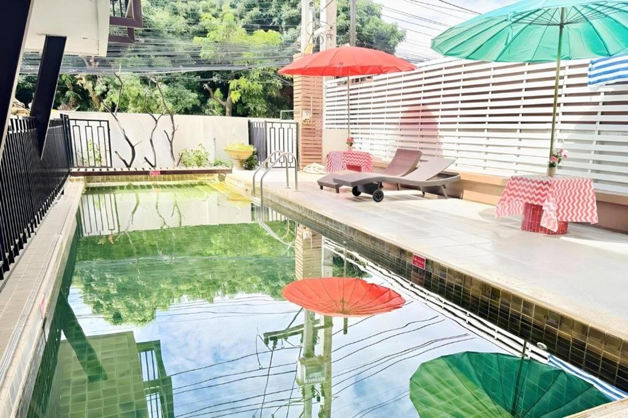 Bed in Mixed Dorm | Budget-Friendly Hostel Vibes