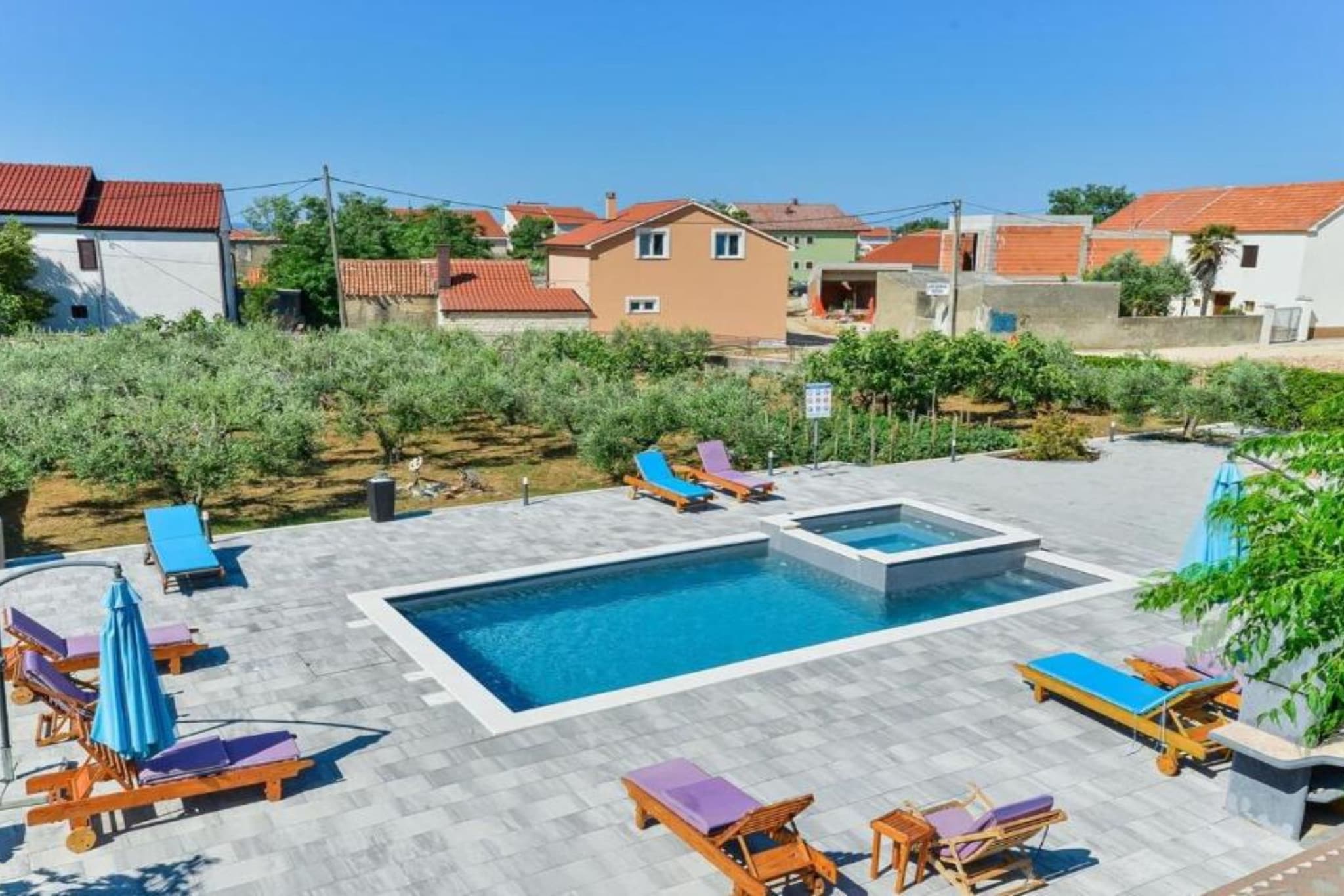 Apartments Franica with Heated Pool and Hot-Tub -  Two Bedroom Apartment with Terrace-Zwembad