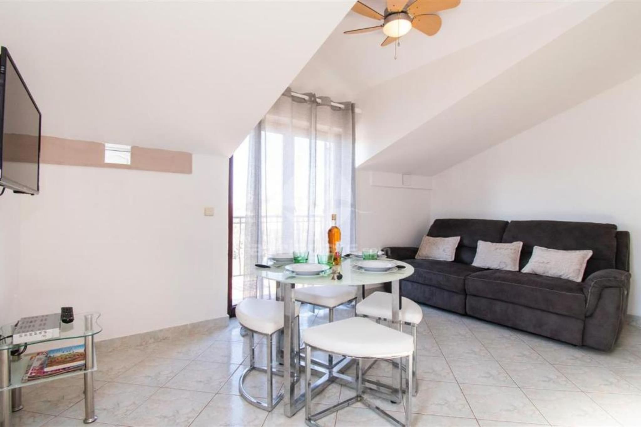 Apartments Franica with Heated Pool and Hot-Tub -  Two Bedroom Apartment with Terrace