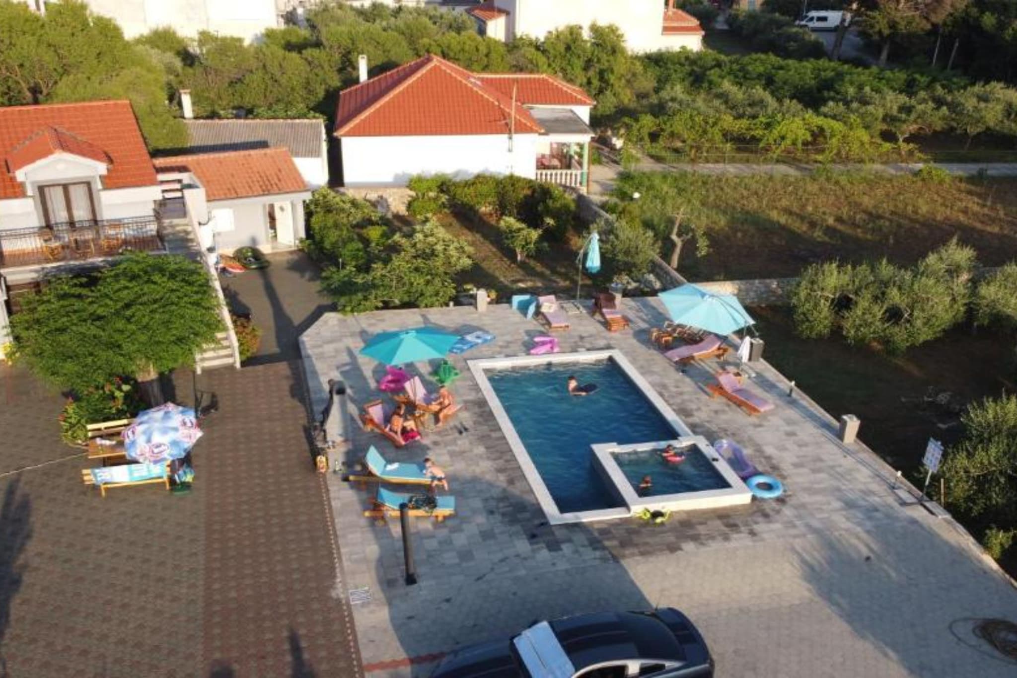 Apartments Franica with Heated Pool and Hot-Tub - One Bedroom Apartment with  Balcony-Buitenlucht