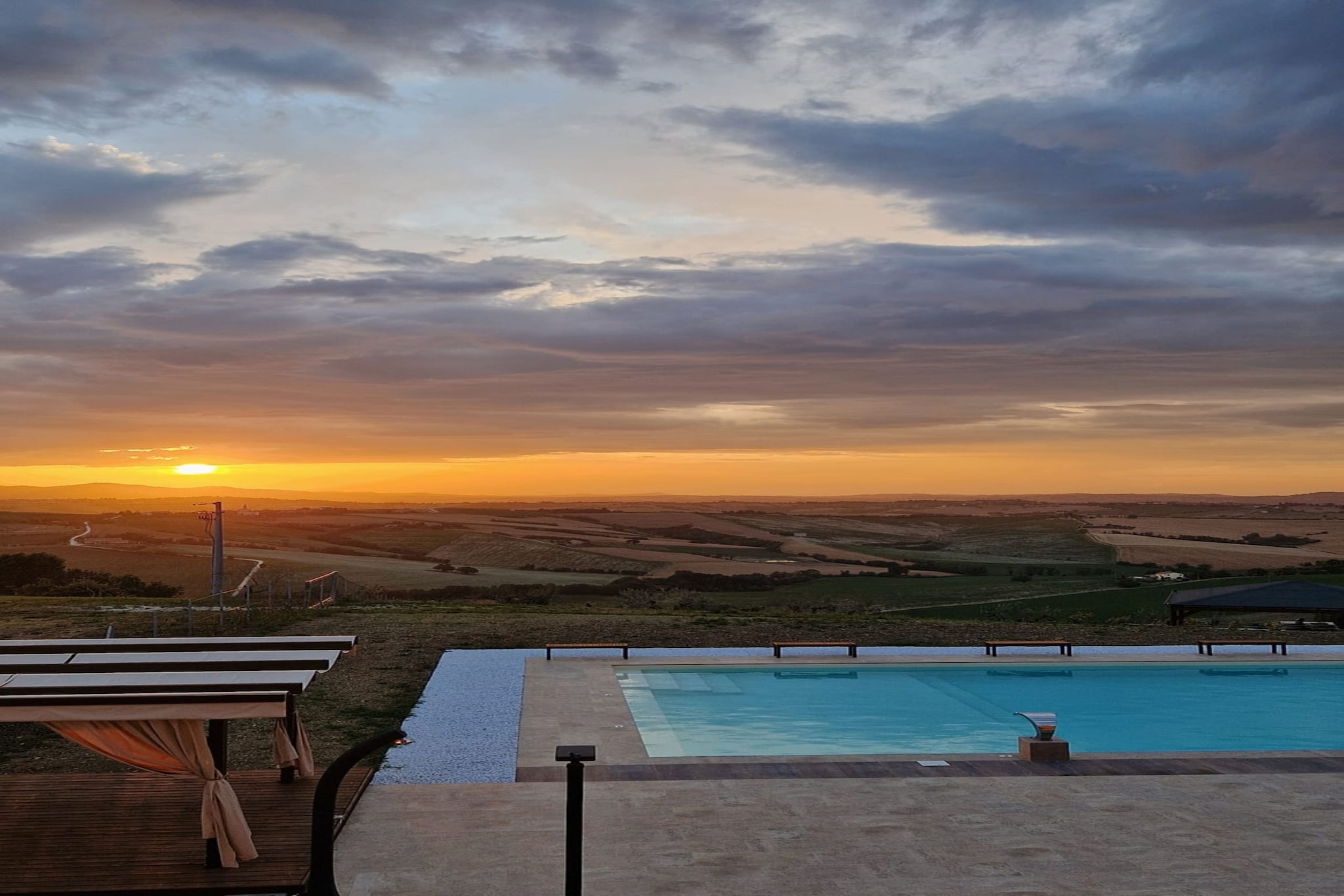 poolofhouse
