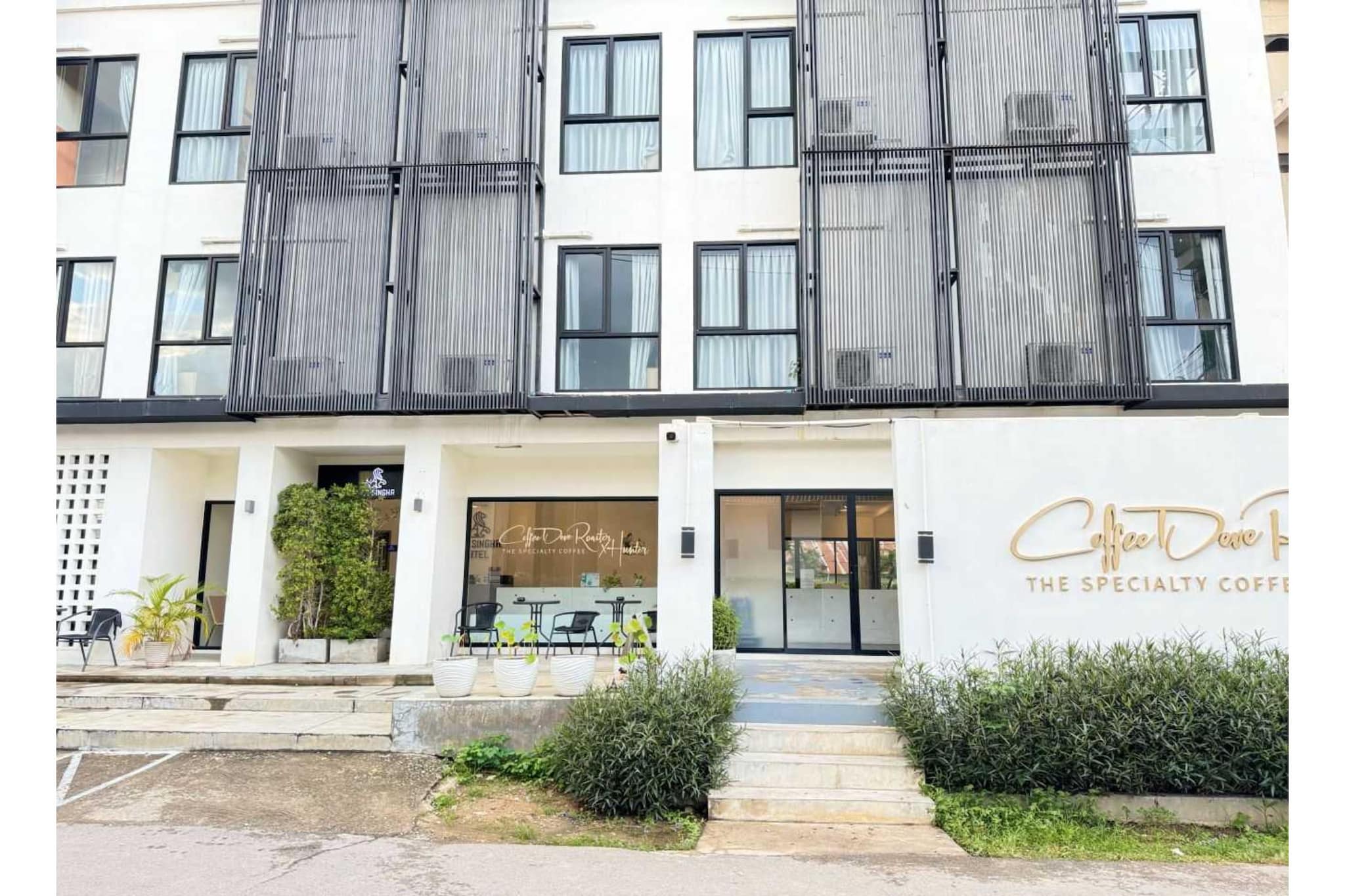 Elegant Superior Twin | Chiangmai Comfort