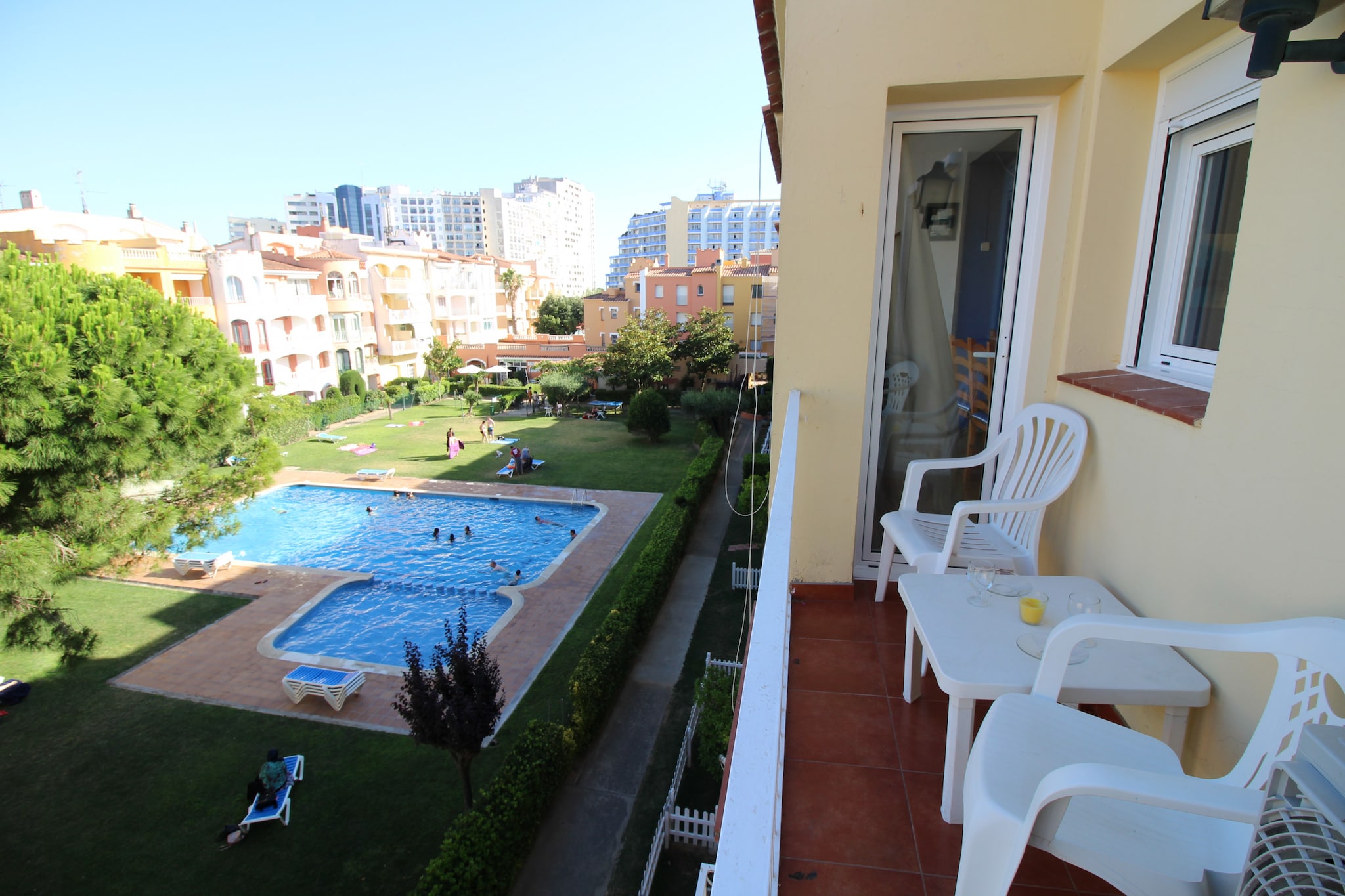 0060-GR RESERVA 12 2º 55-Terrasbalkon