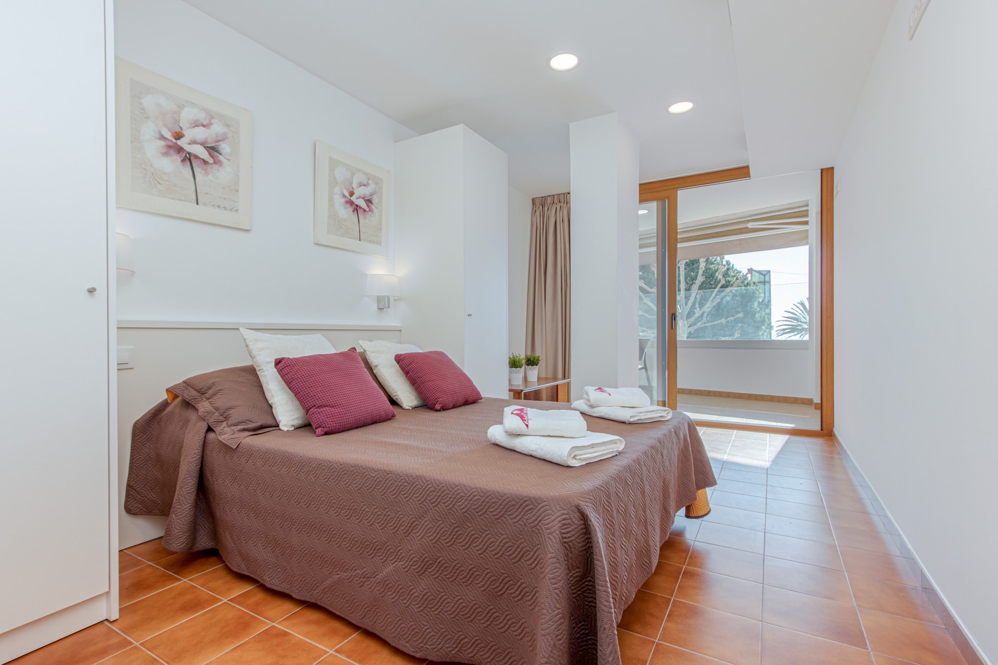 2006-AV. RHODE 89 Entresol +PRK4-5-Chambre