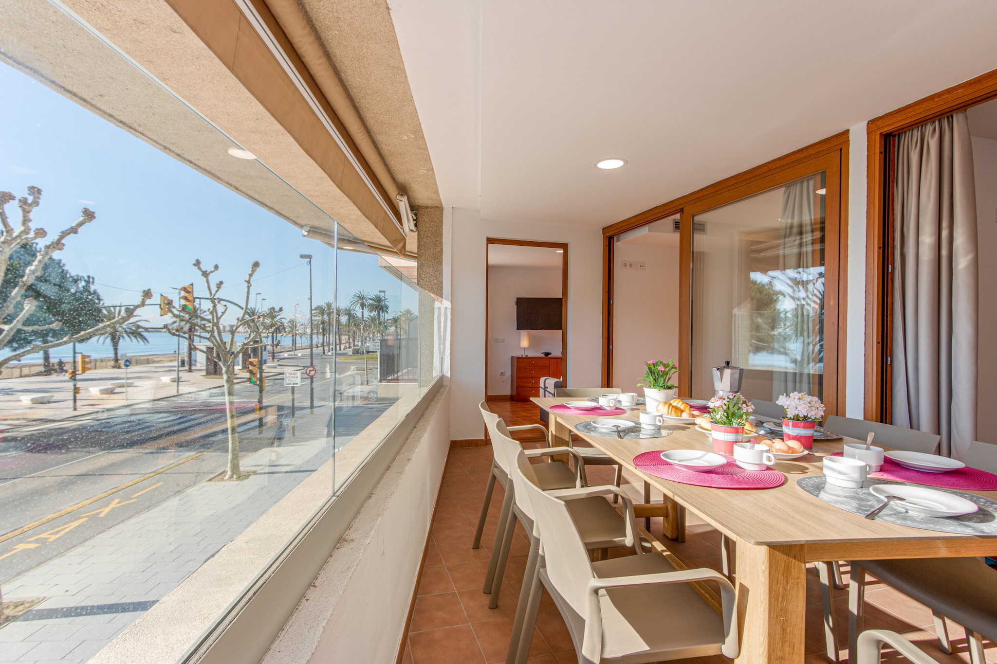 2006-AV. RHODE 89 Entresol +PRK4-5-Terrasse