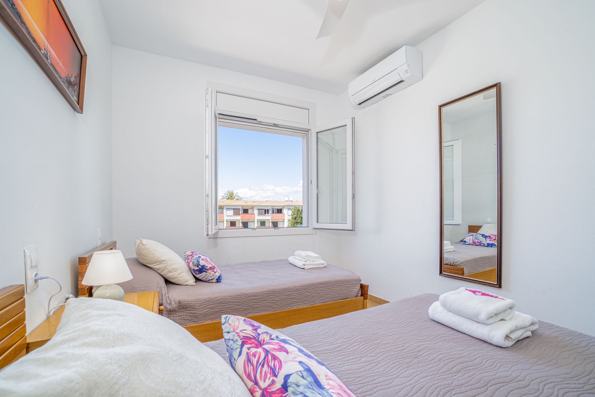 0153-PORTO FINO 9-Slaapkamer