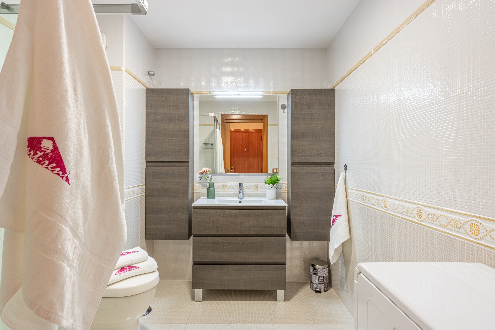 0172-PORT GREC EUROPA 1 5º 1-Badkamer