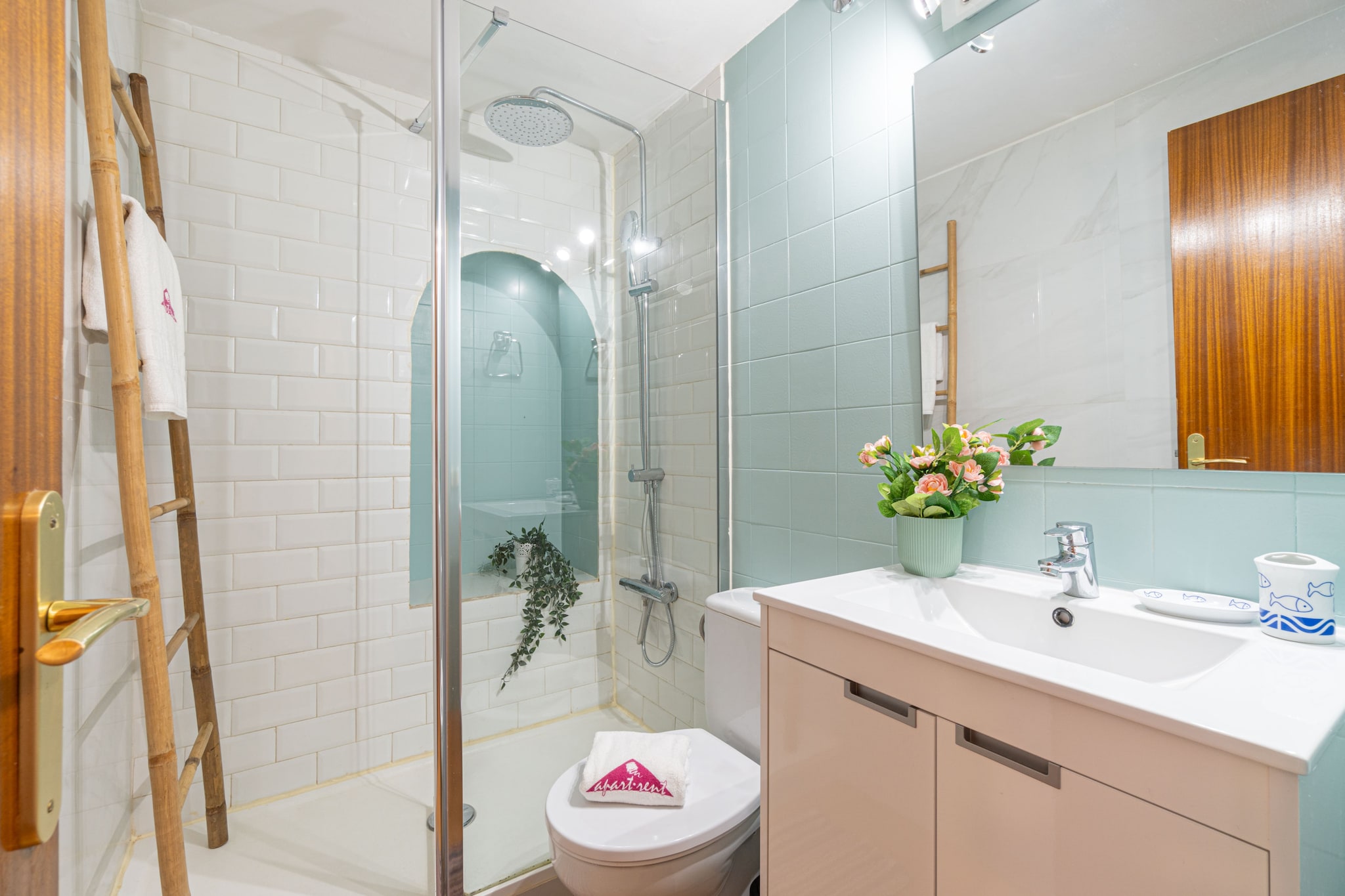 0070-GR RESERVA 28 PB 78-Badkamer