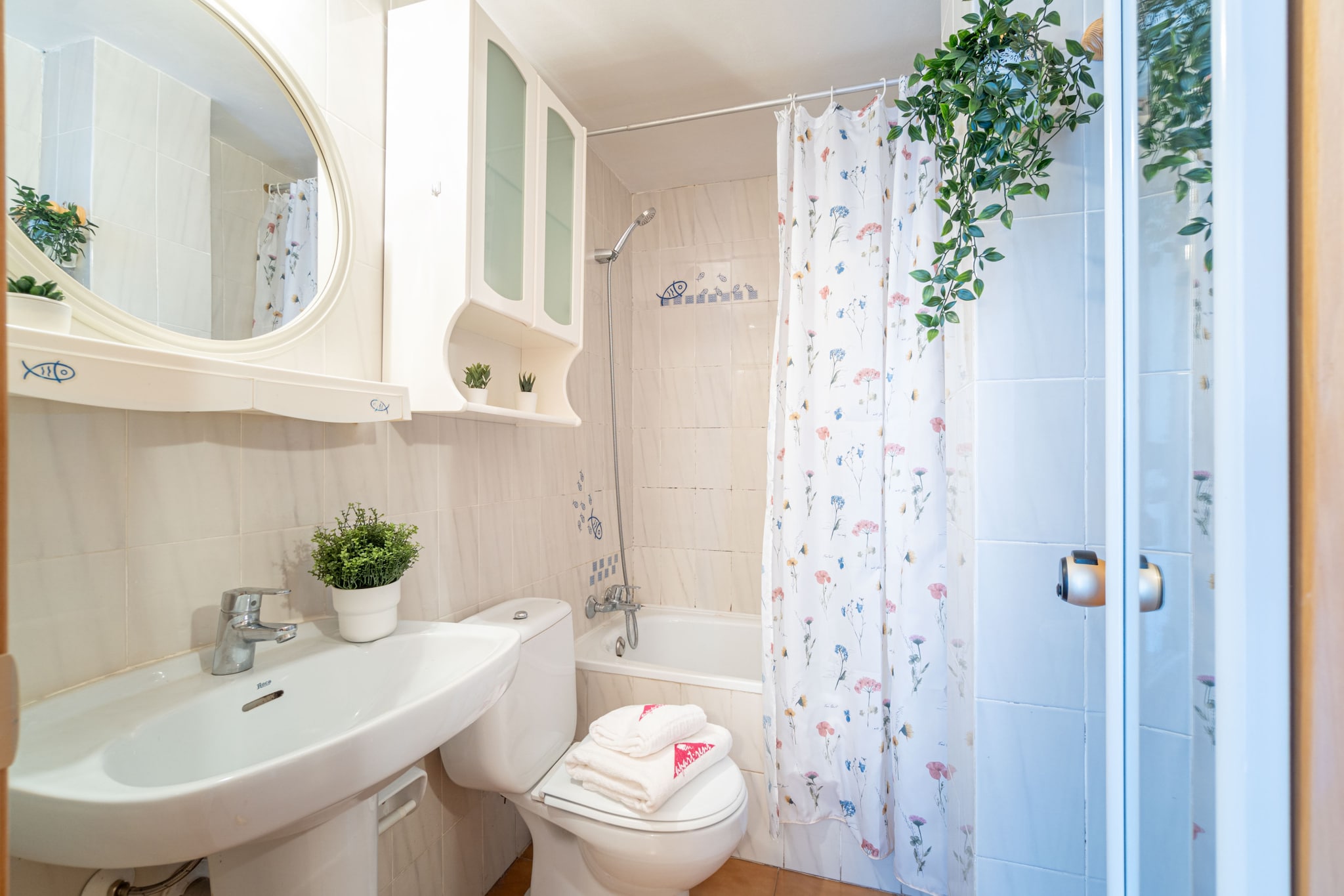 0073-GR RESERVA 32 PB 29-Bathroom