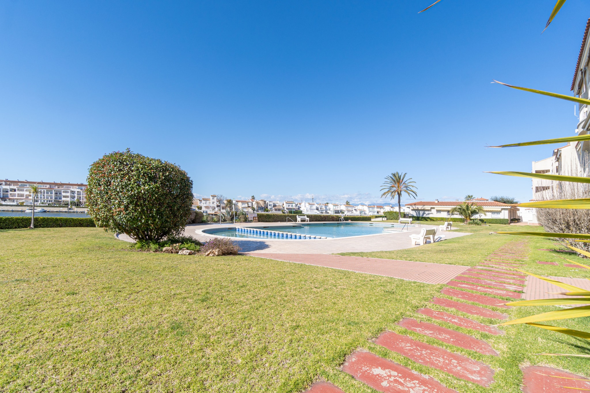 0137-SANT MAURICI 66 2º 6-Piscine
