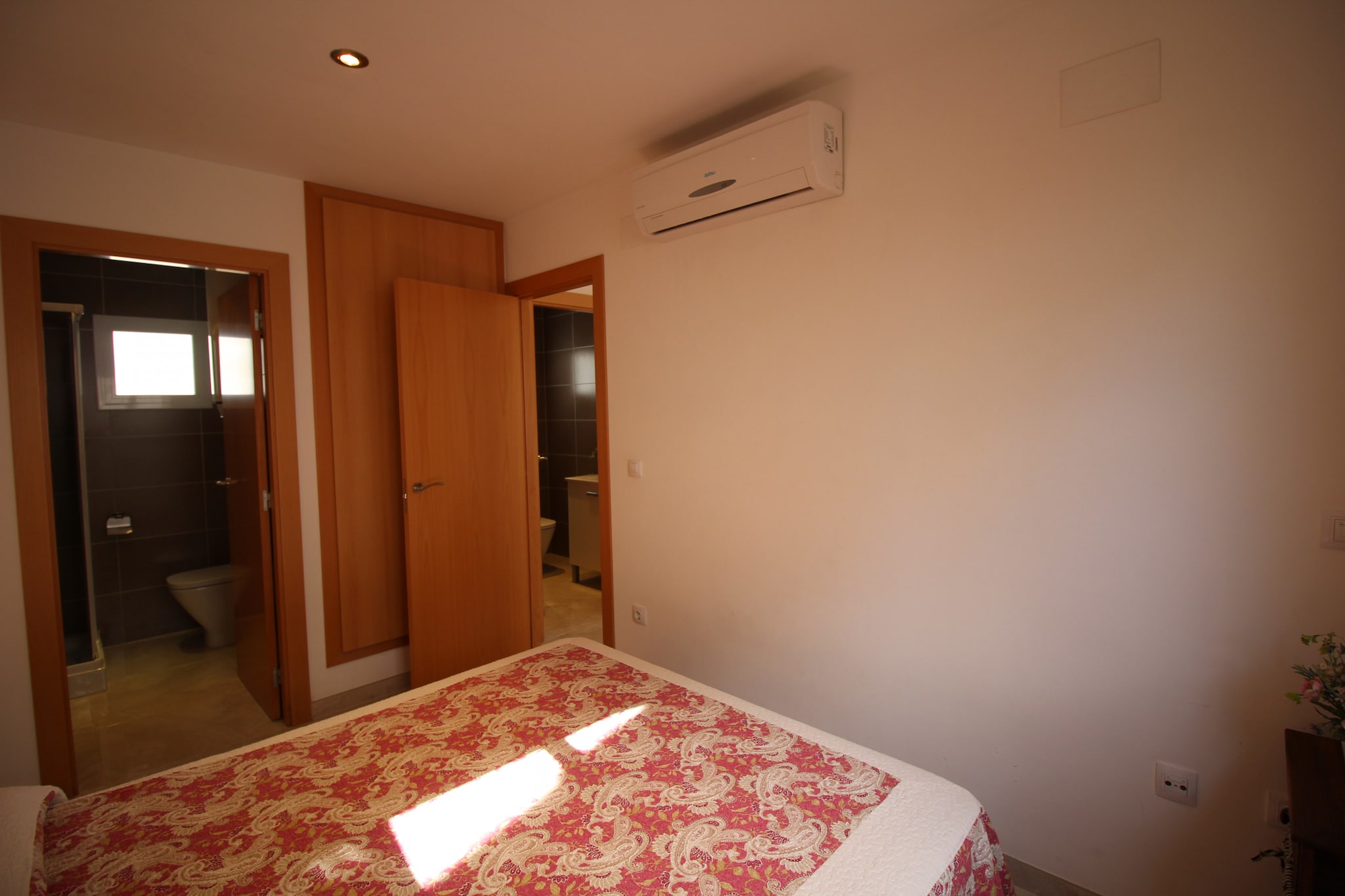 0034-NOGUERA 40 - 2 IZQ-Slaapkamer