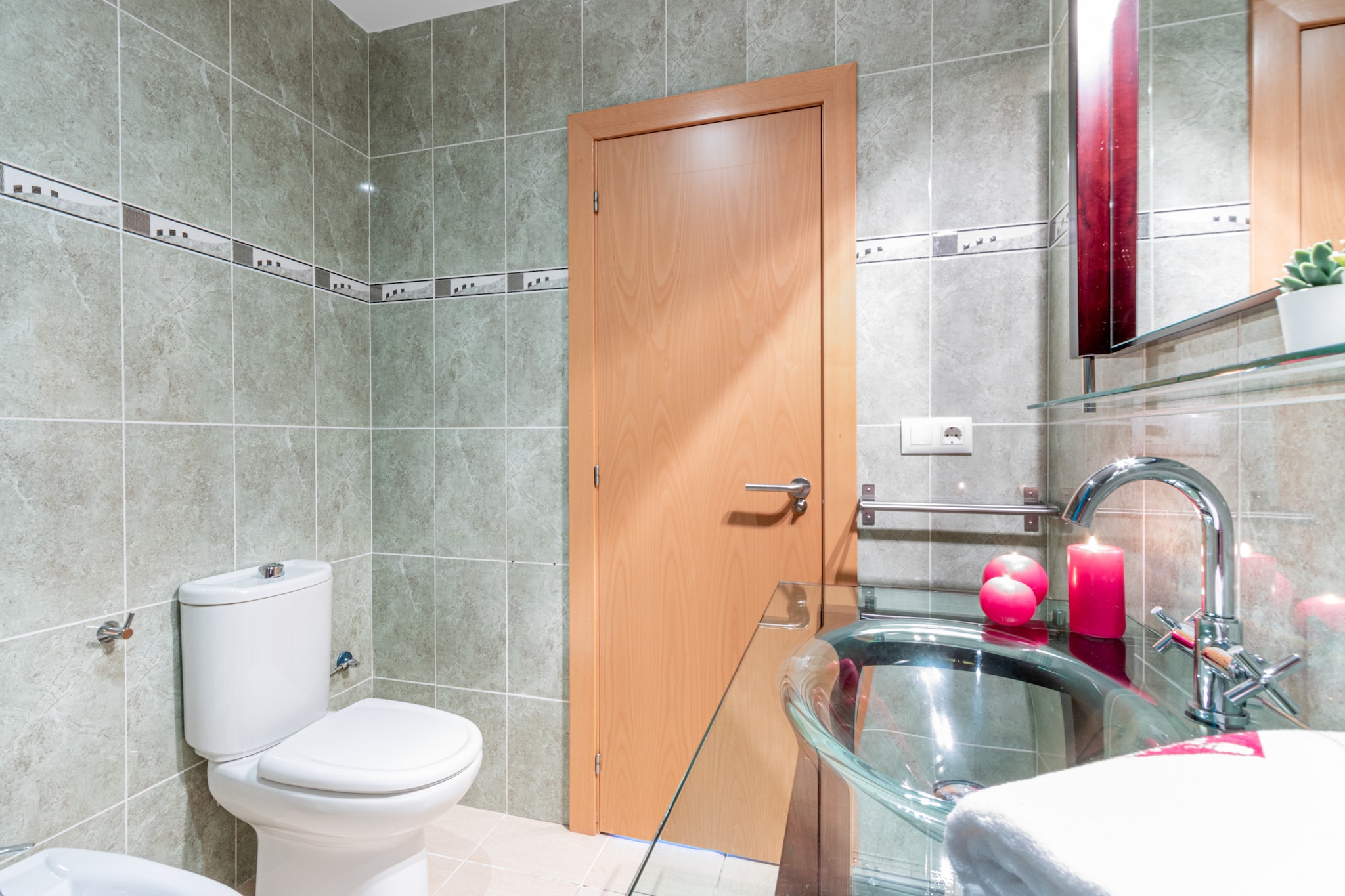 0005-ALBERES 201 C-Badkamer