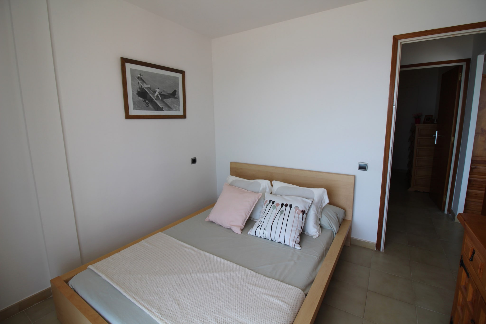 0102-KARINA 16º L-Bedroom
