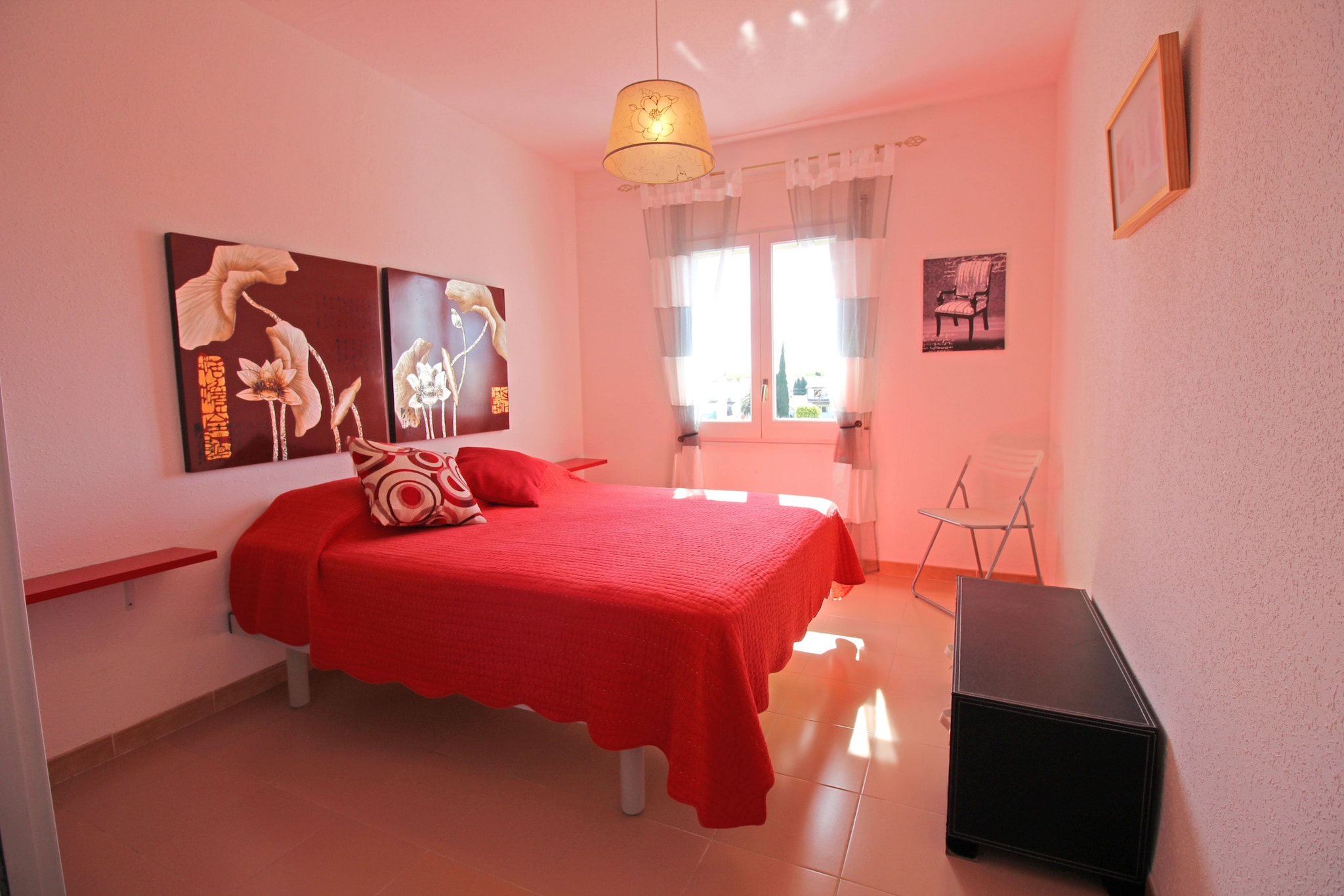 0183-SANT MAURICI 211 2º 1 + PRK 3-Bedroom