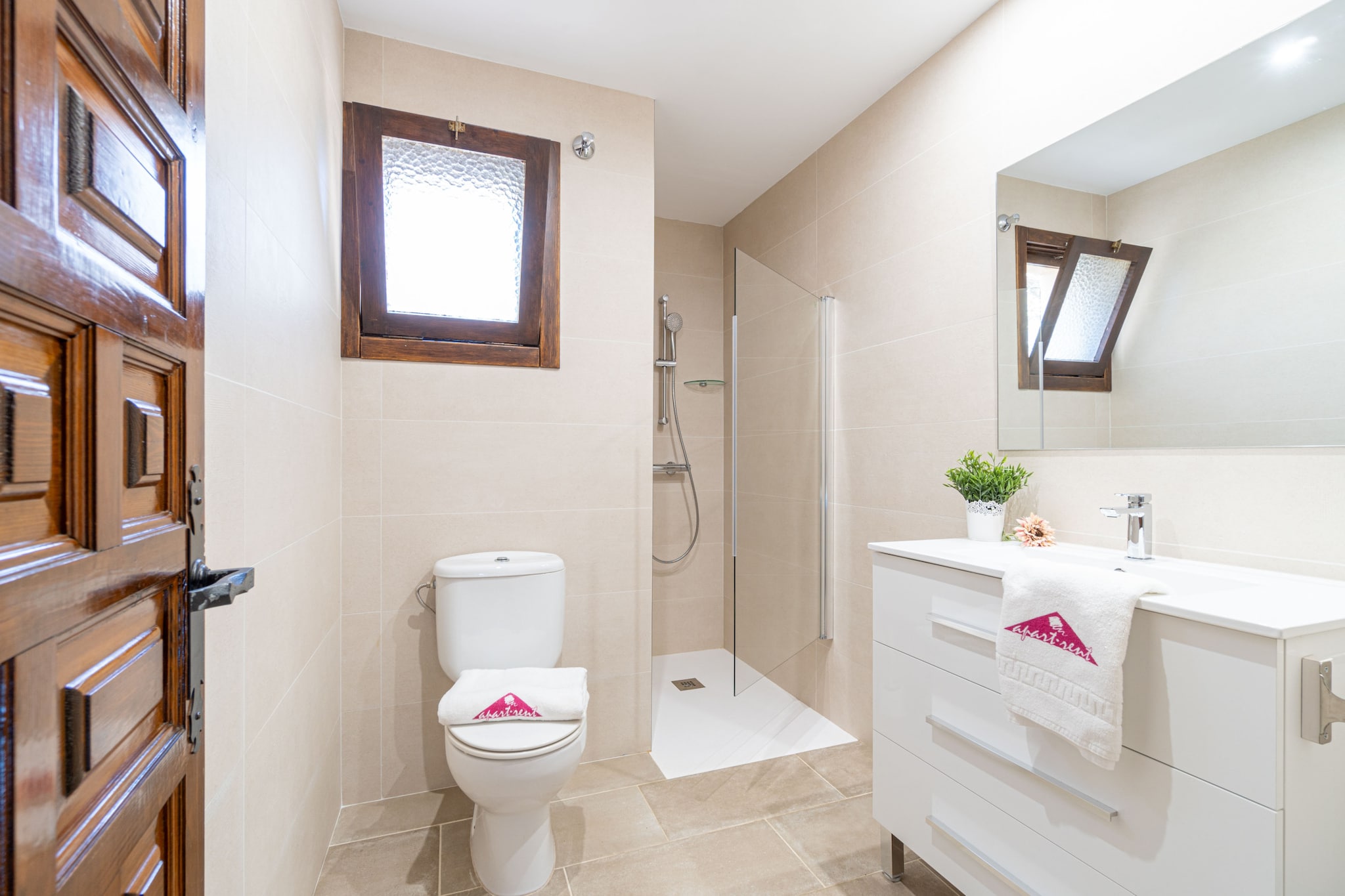 0081-PANI 141B-Badkamer
