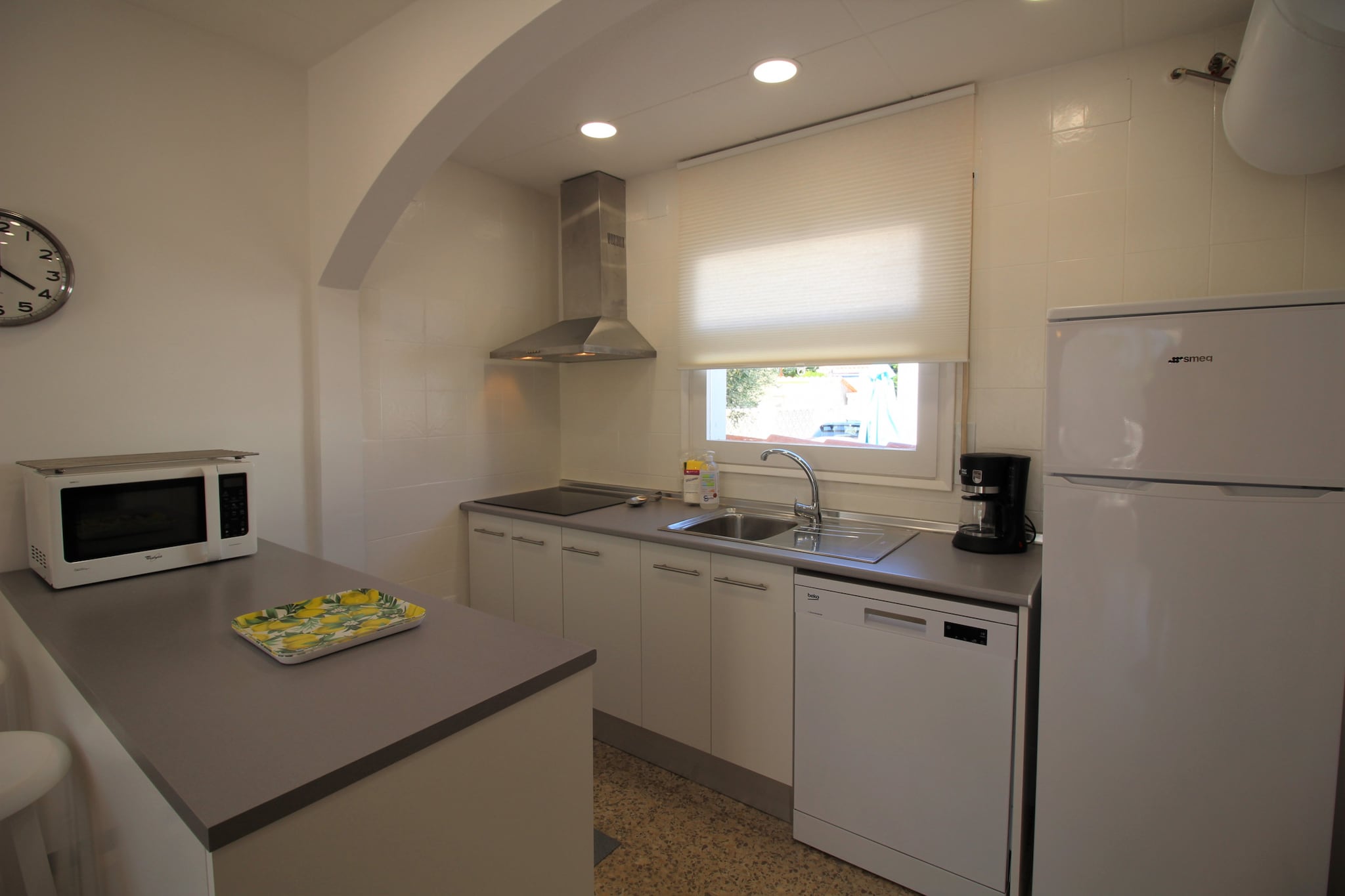 0024-BAHIA 67 C-Keuken