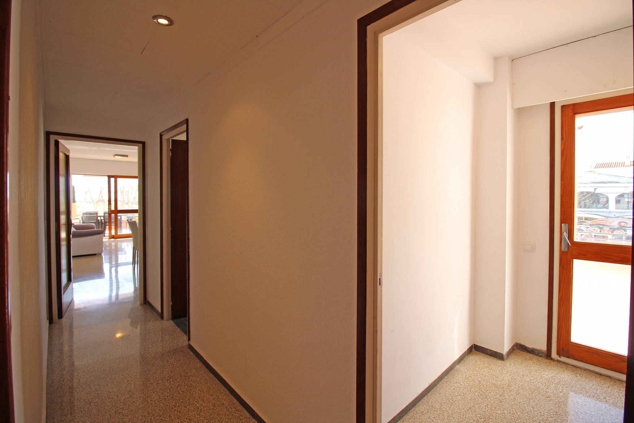 8001-SANT MORI 16 1º 11-Chambre