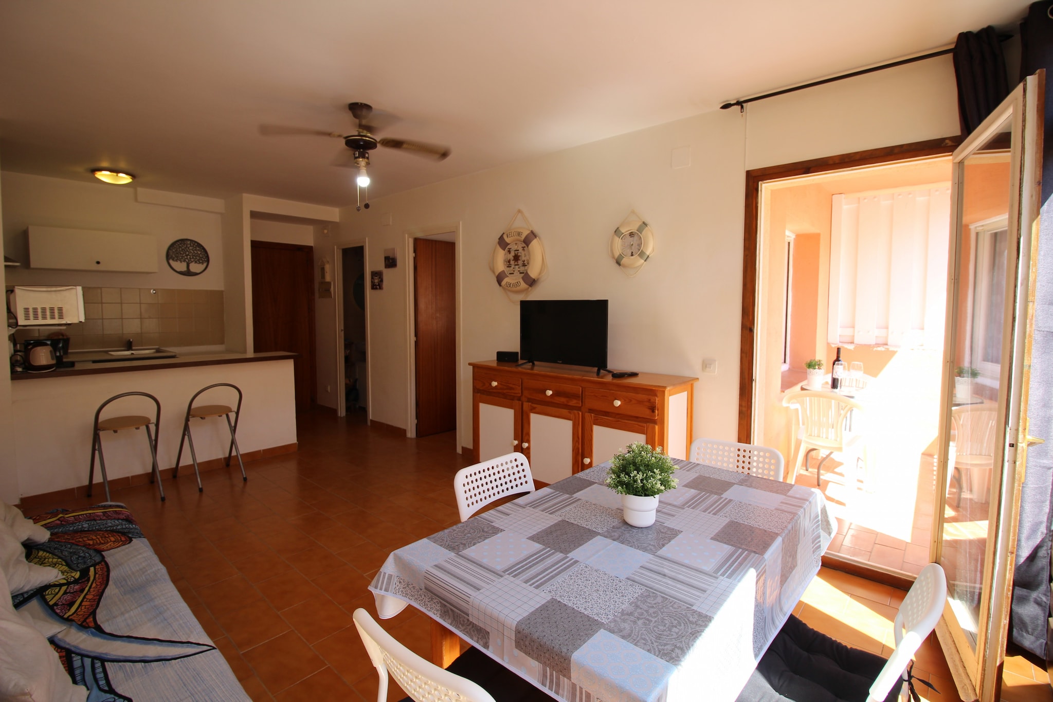 0055-GR RESERVA 26 1º 73-Dining room