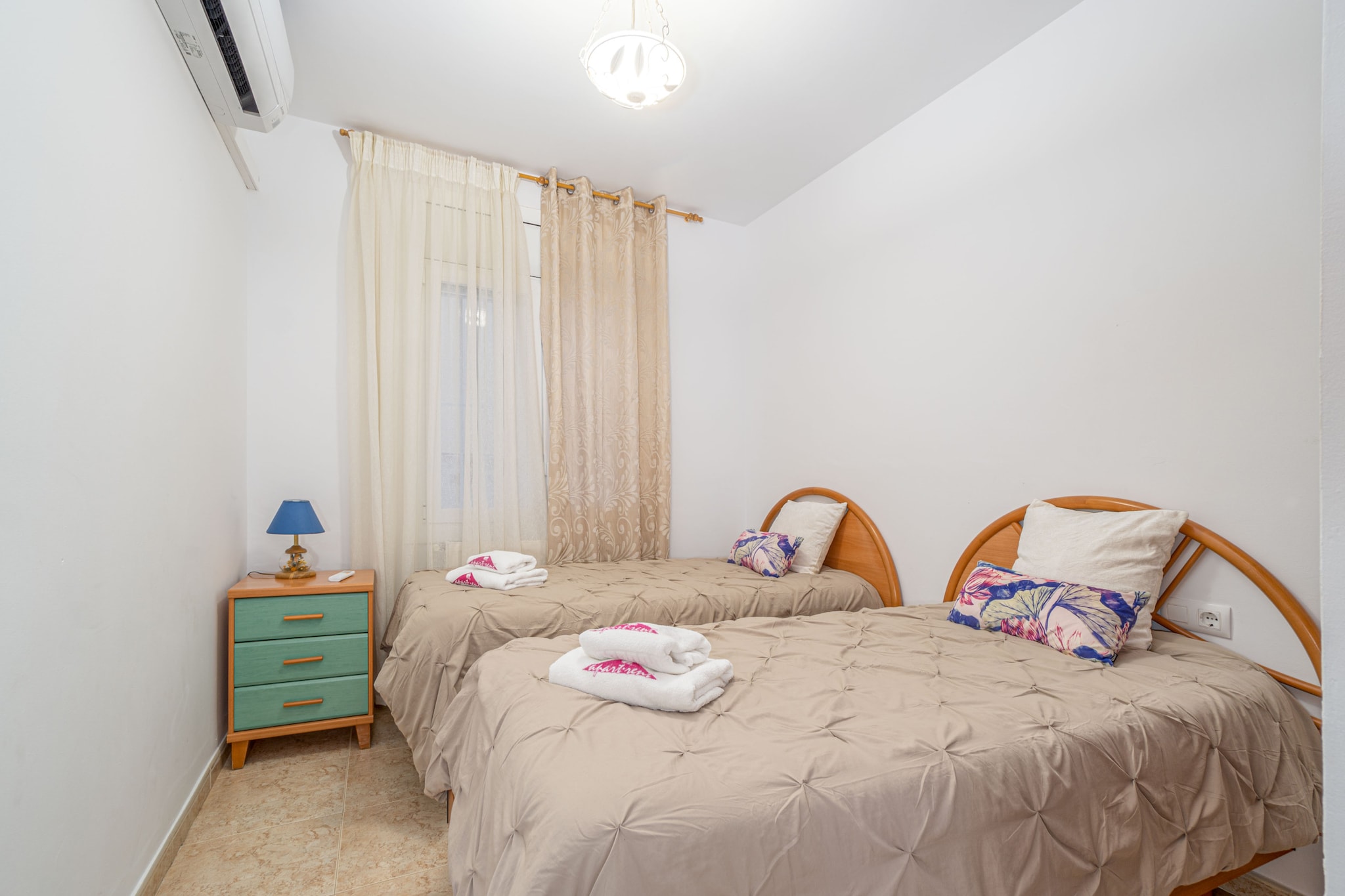 0007-REQUESENS 63 B-Bedroom