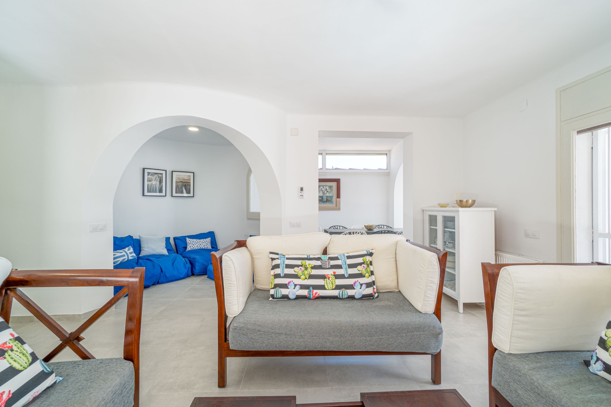 0100-LLOBREGAT 25 B-Woonkamer