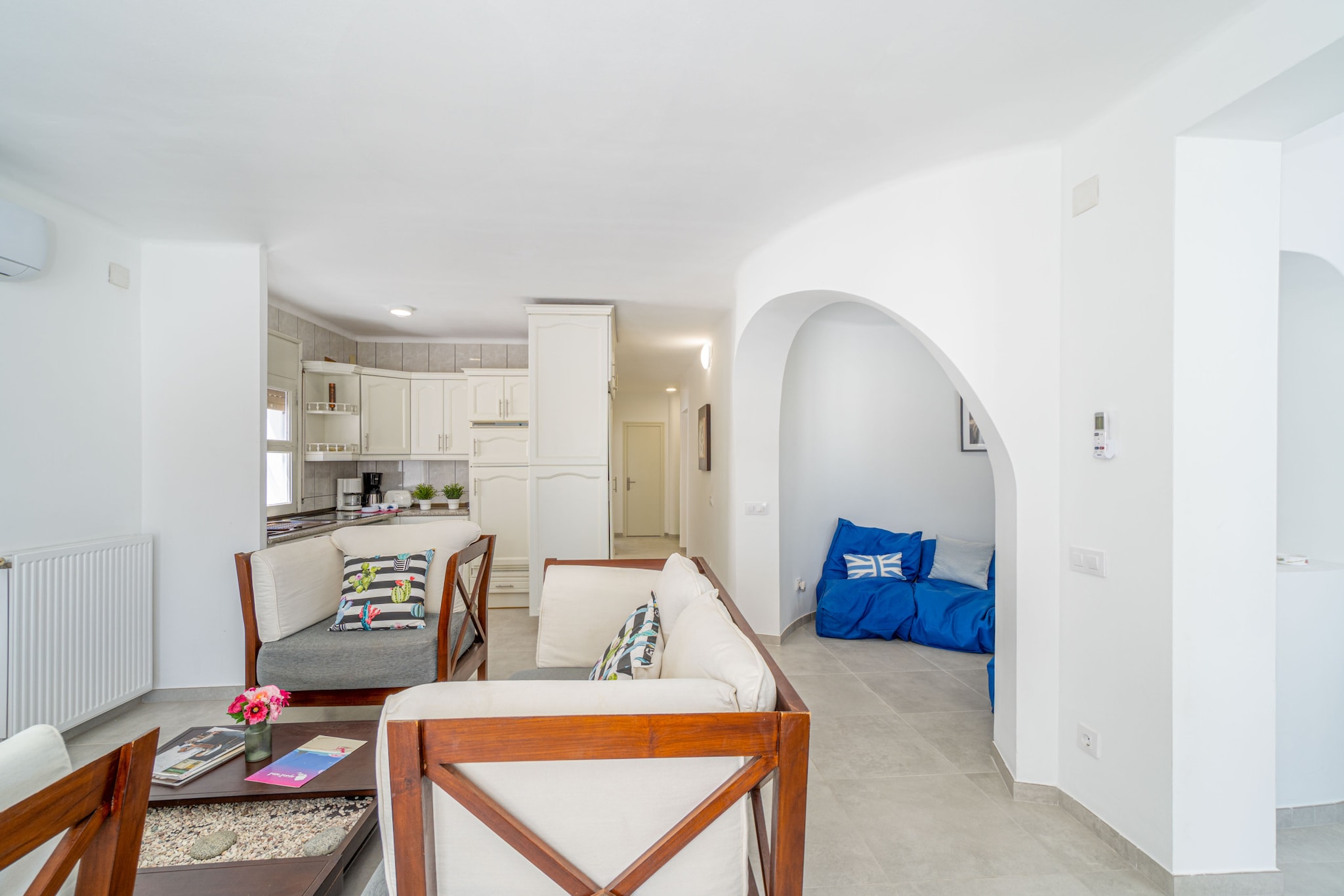 0100-LLOBREGAT 25 B-Woonkamer