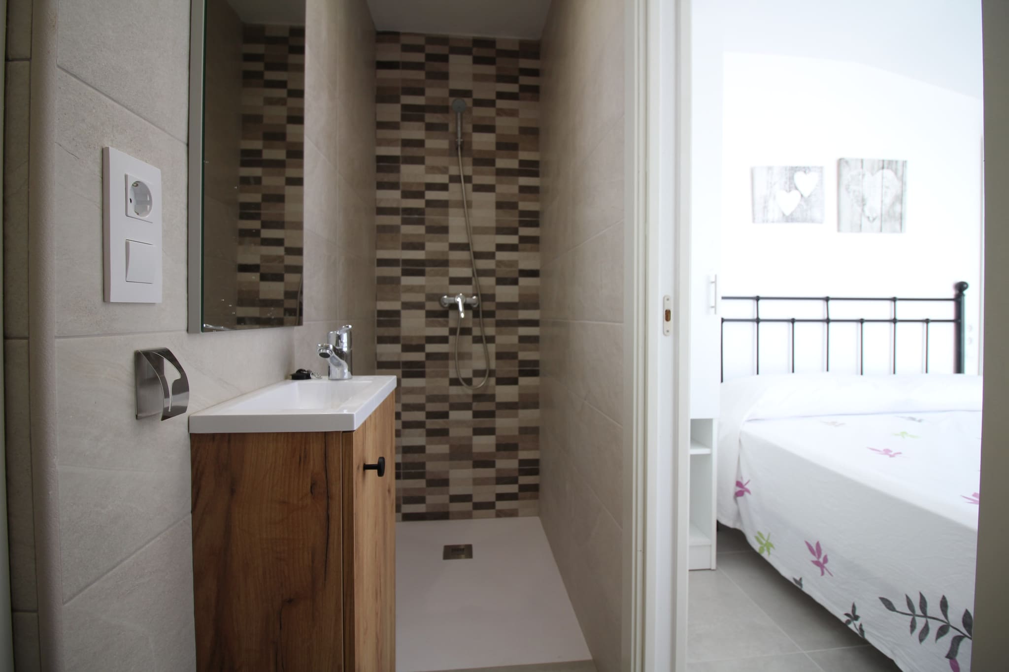 0100-LLOBREGAT 25 B-Badkamer