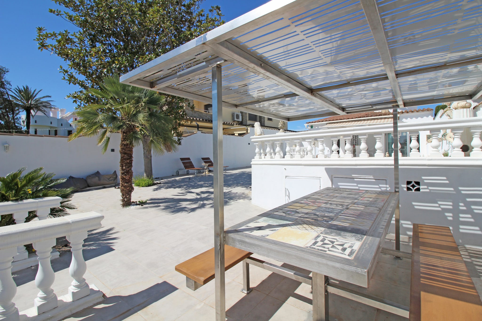 0100-LLOBREGAT 25 B-Terras