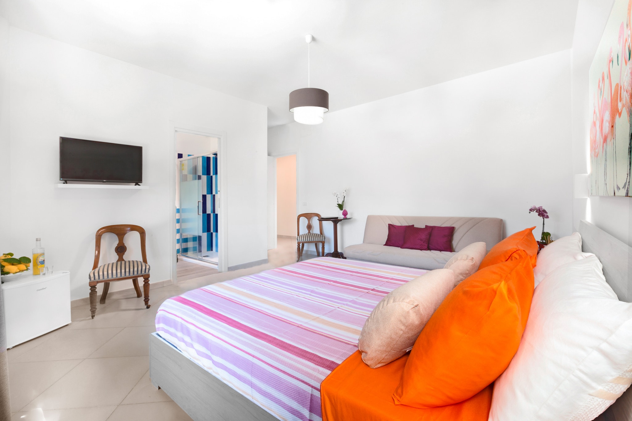 Sofia flora Room-Bedroom