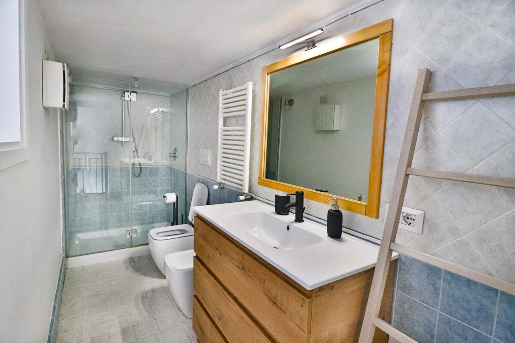 Iommella luxury flat - Adami-Badkamer